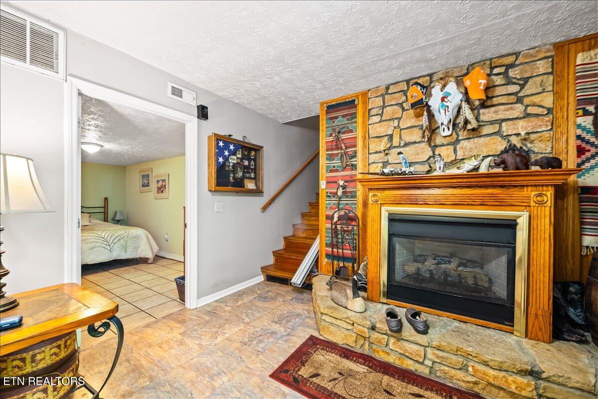 274 Pearl Road Lafollette TN 37766