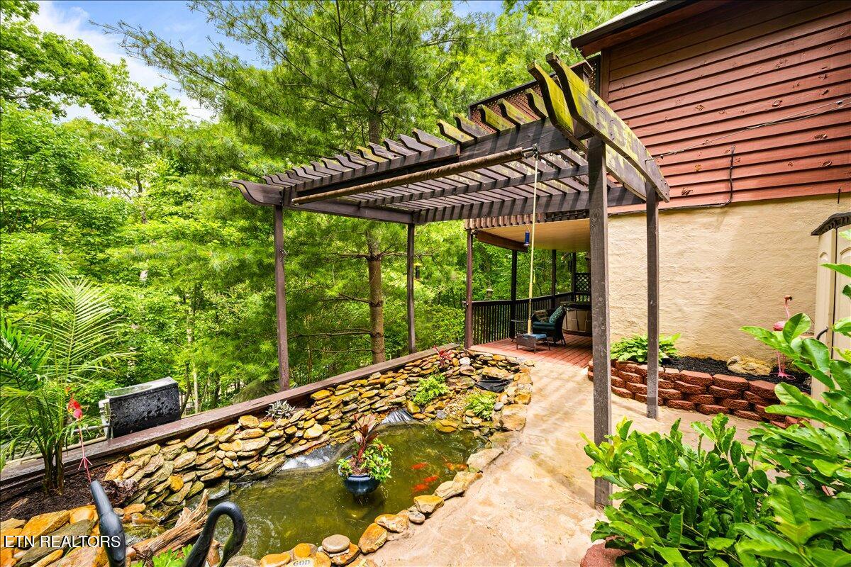 274 Pearl Road Lafollette TN 37766
