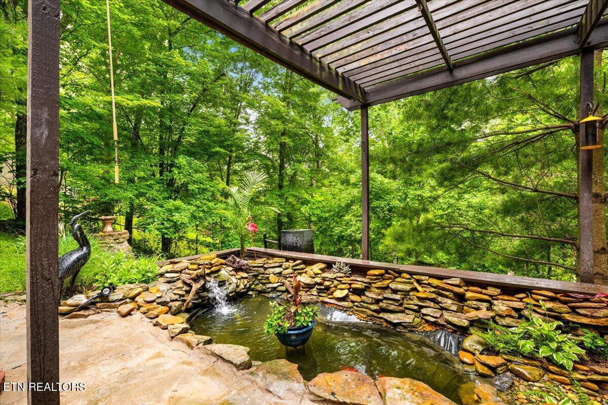 274 Pearl Road Lafollette TN 37766