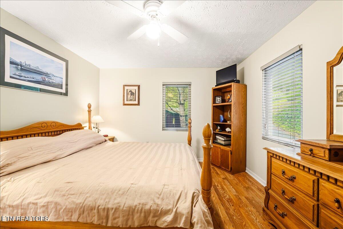 274 Pearl Road Lafollette TN 37766