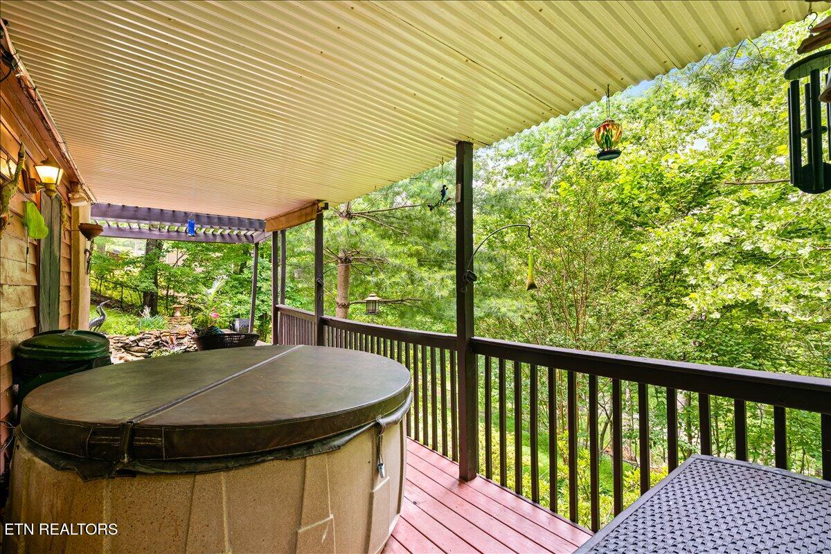 274 Pearl Road Lafollette TN 37766