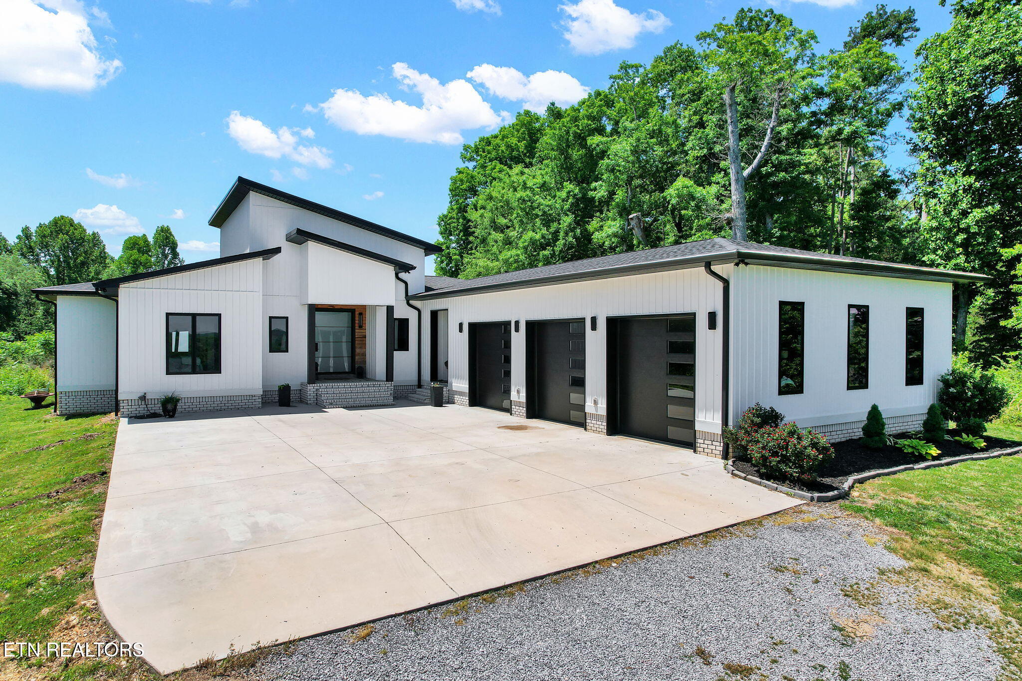 309 County Road 197 Athens TN 37303