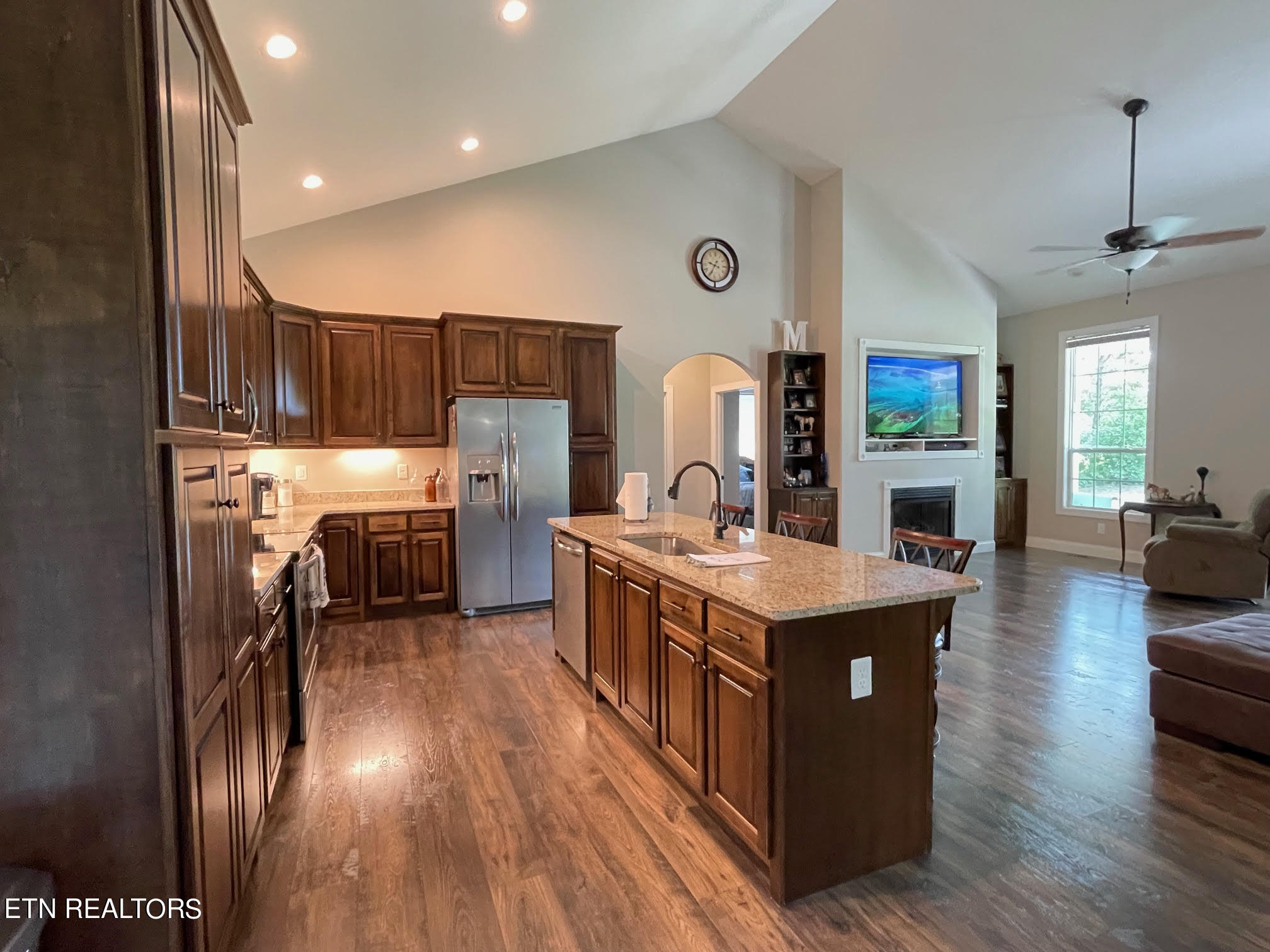 1348 Franklin Loop Clarkrange TN 38553