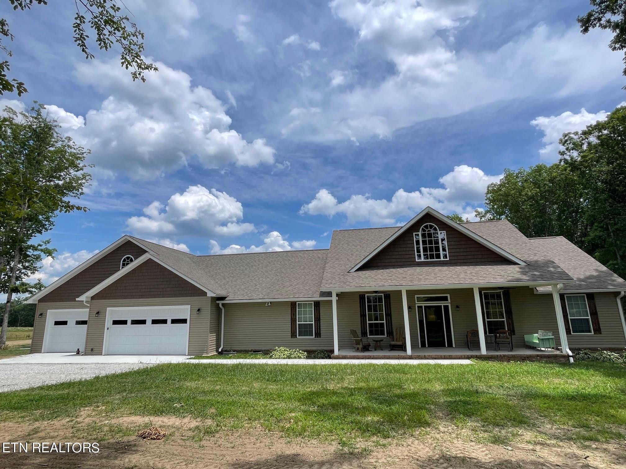 1348 Franklin Loop Clarkrange TN 38553