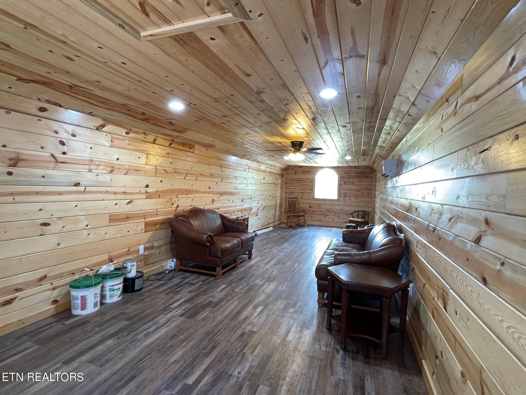 1348 Franklin Loop Clarkrange TN 38553