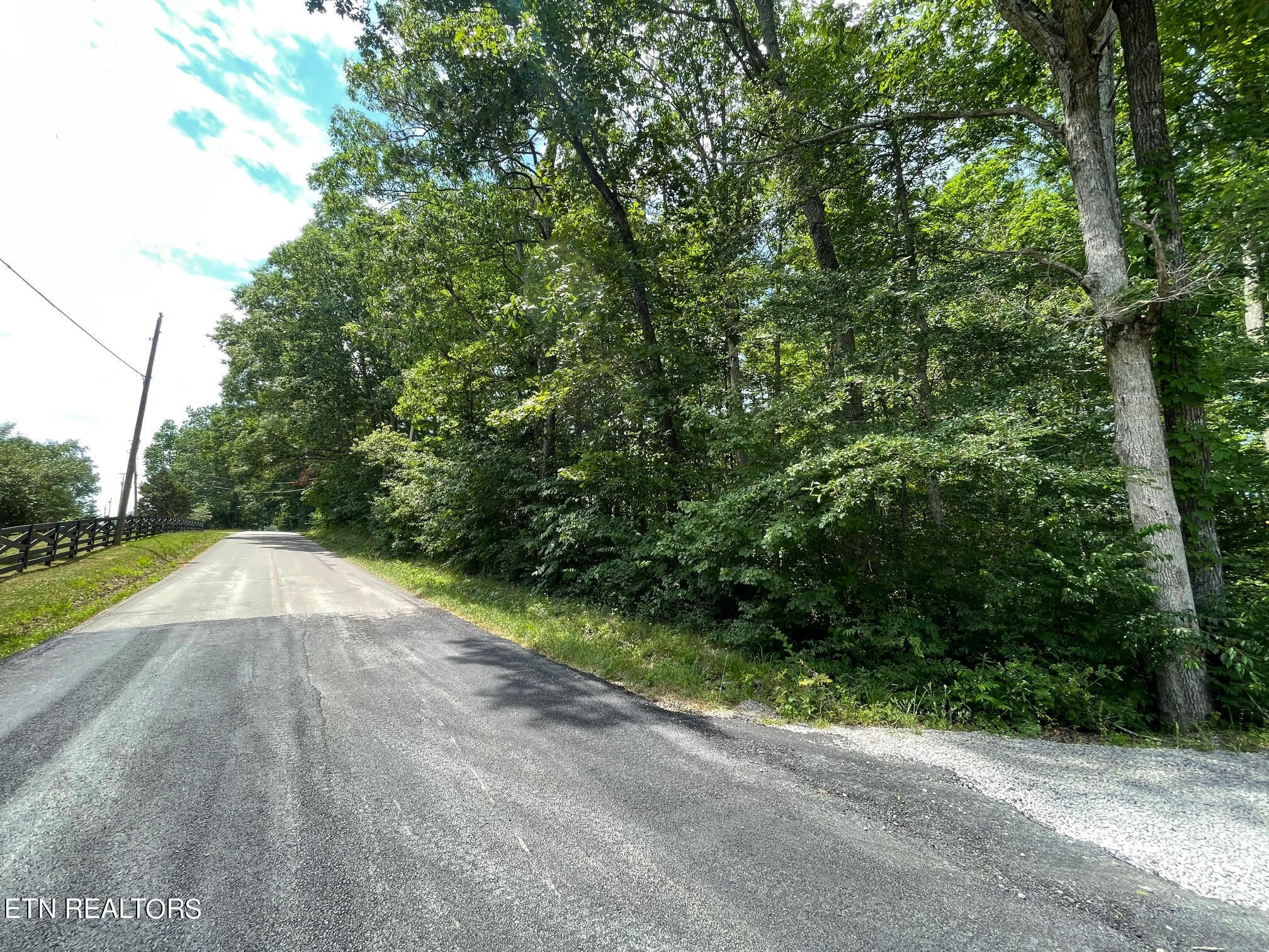 1348 Franklin Loop Clarkrange TN 38553