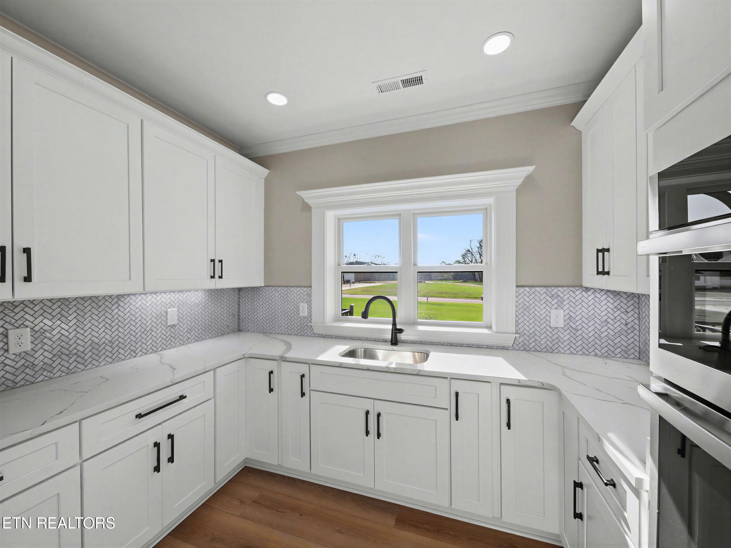 5918 John Drive Greenback TN 37742