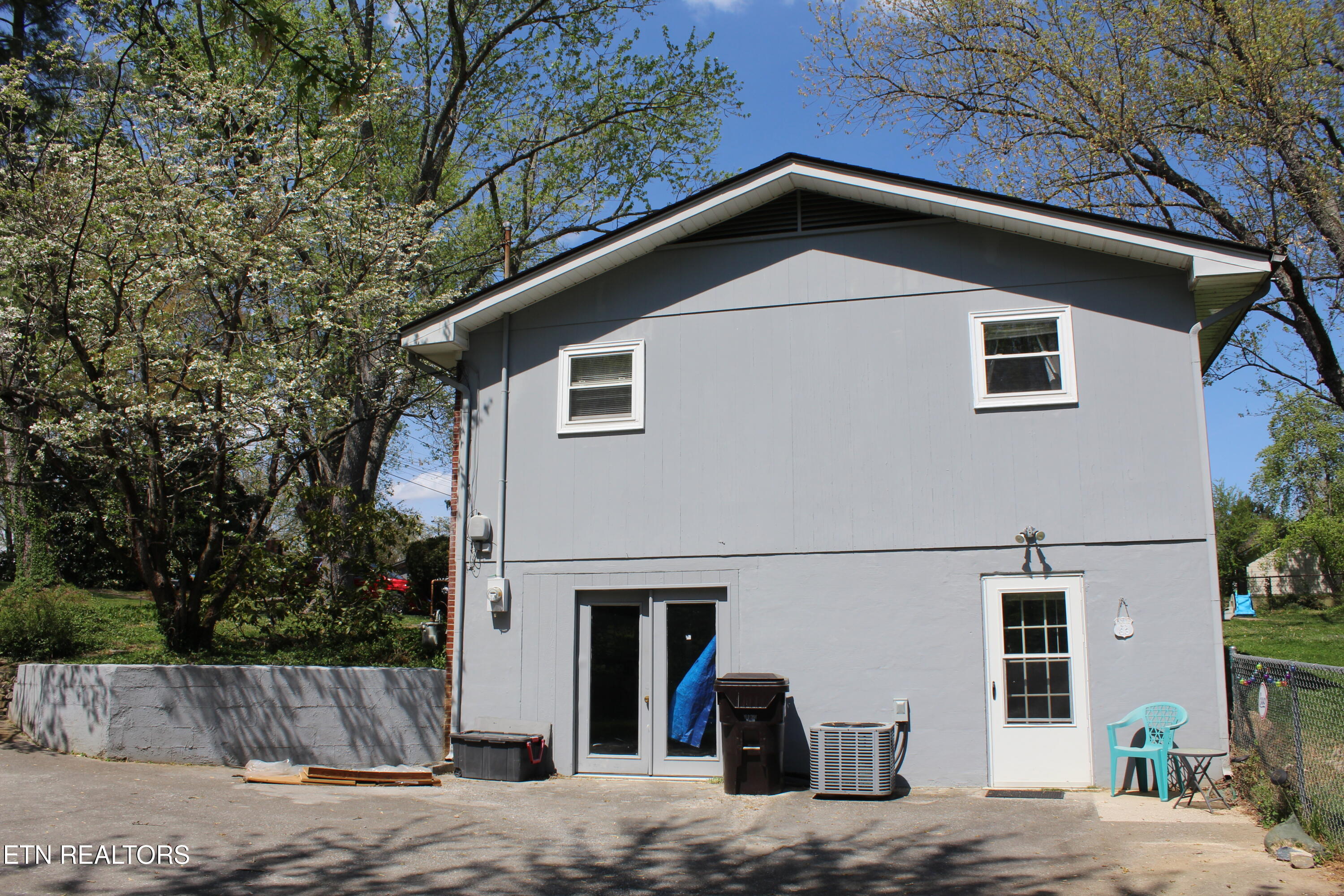 2704 Roland Lane Knoxville TN 37931