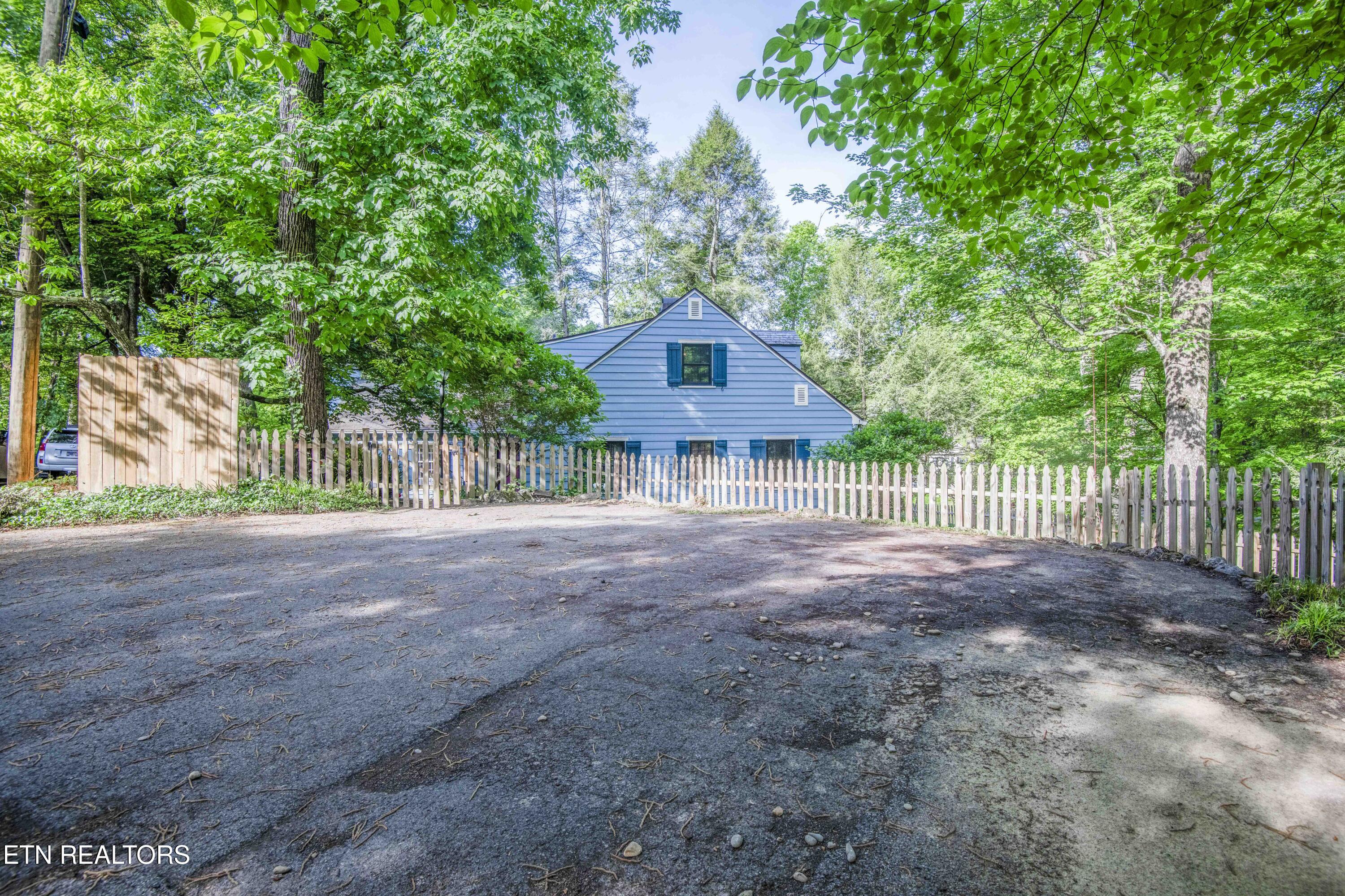 535 SW Chippewa Circle Knoxville TN 37919
