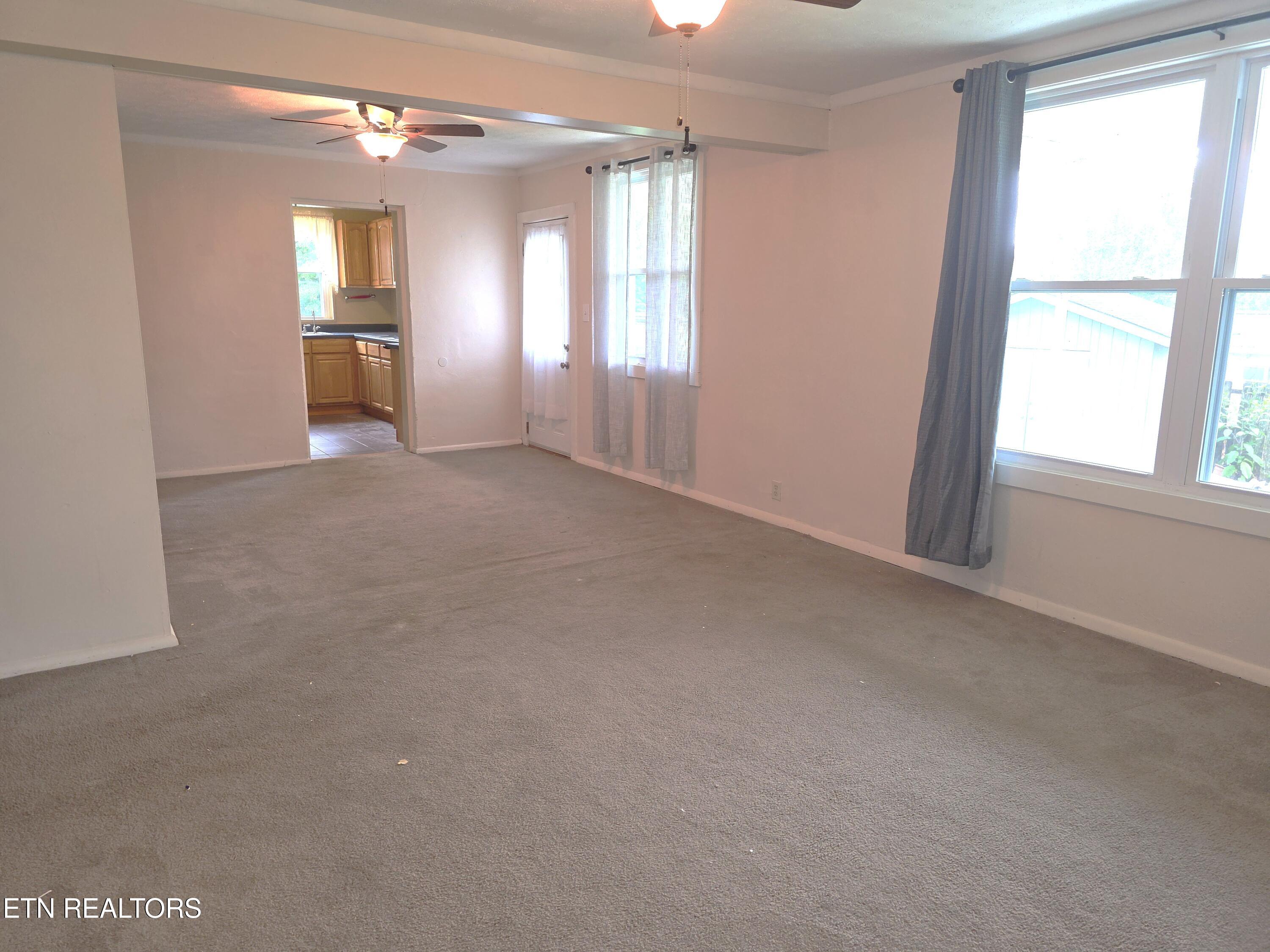 112 Nasson Lane Oak Ridge TN 37830