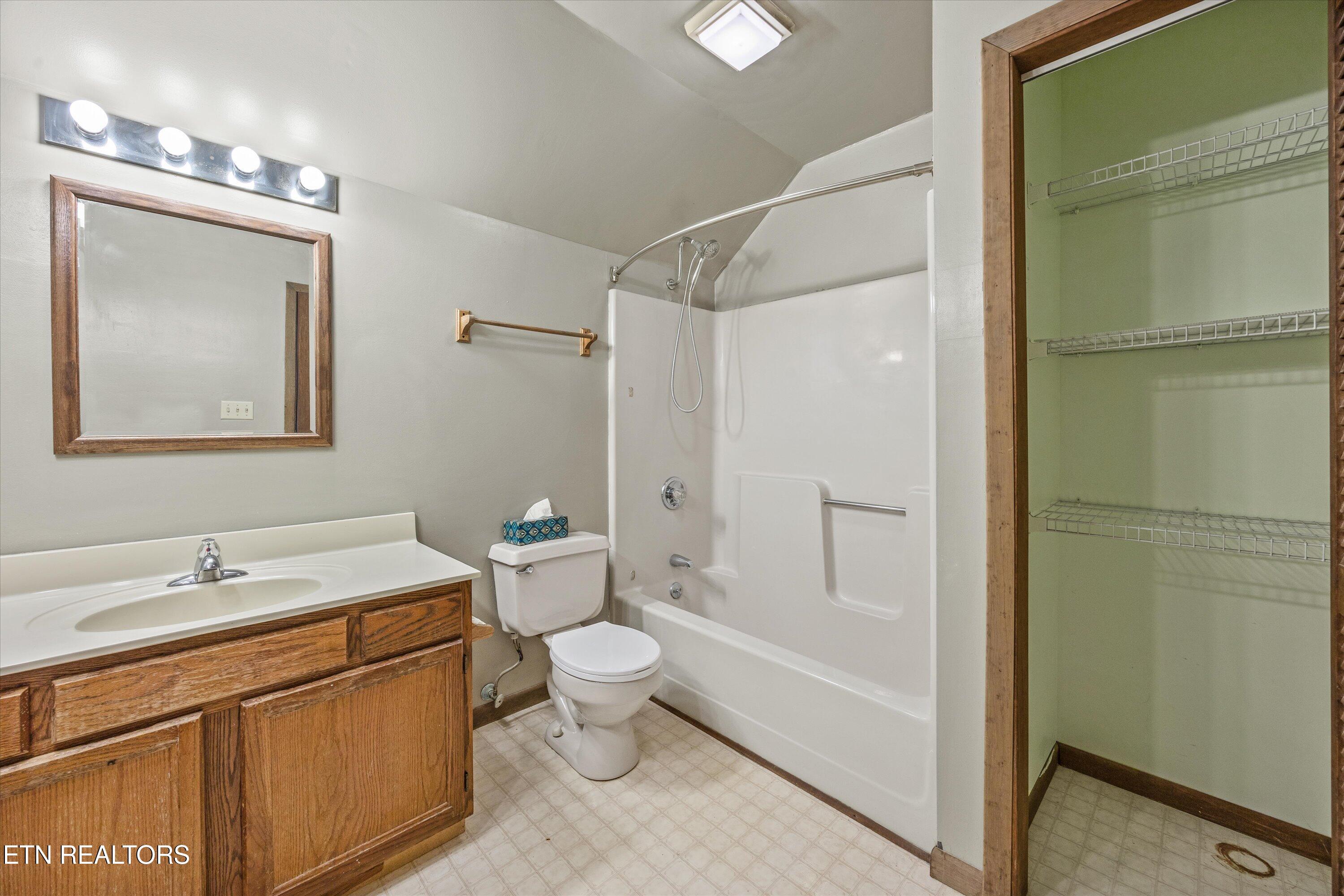112 Nasson Lane Oak Ridge TN 37830