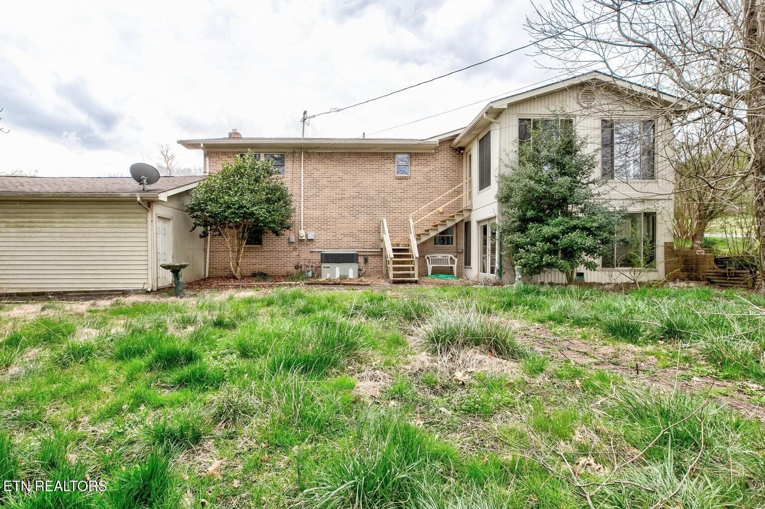 921 Hilltop Drive Jacksboro TN 37757
