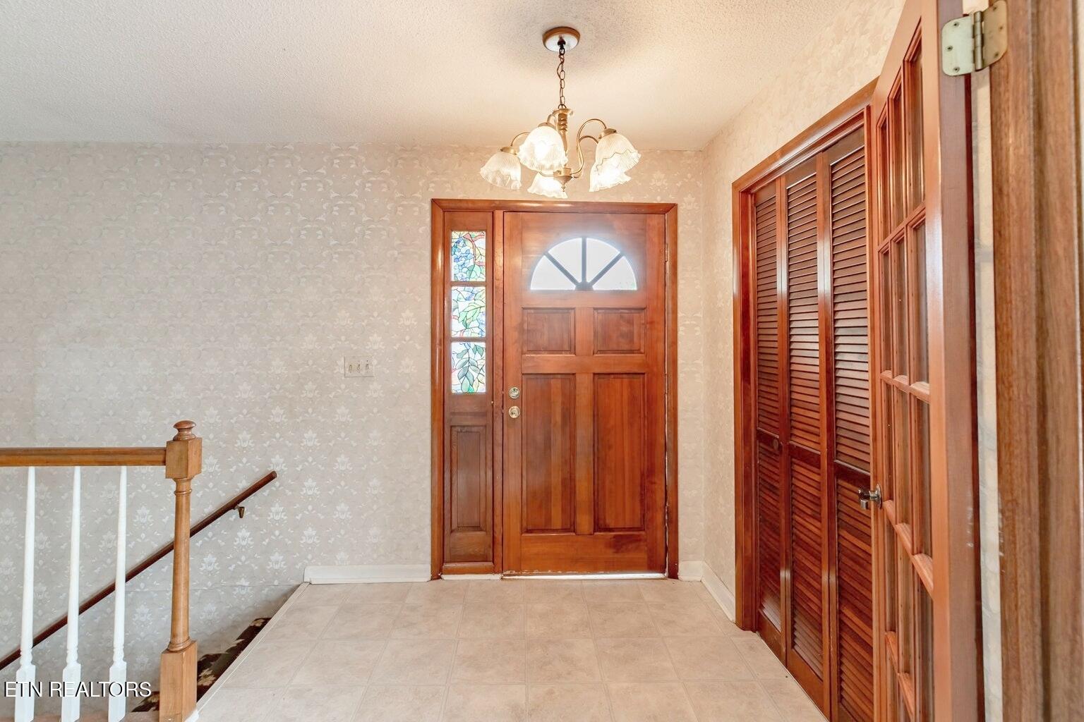 921 Hilltop Drive Jacksboro TN 37757