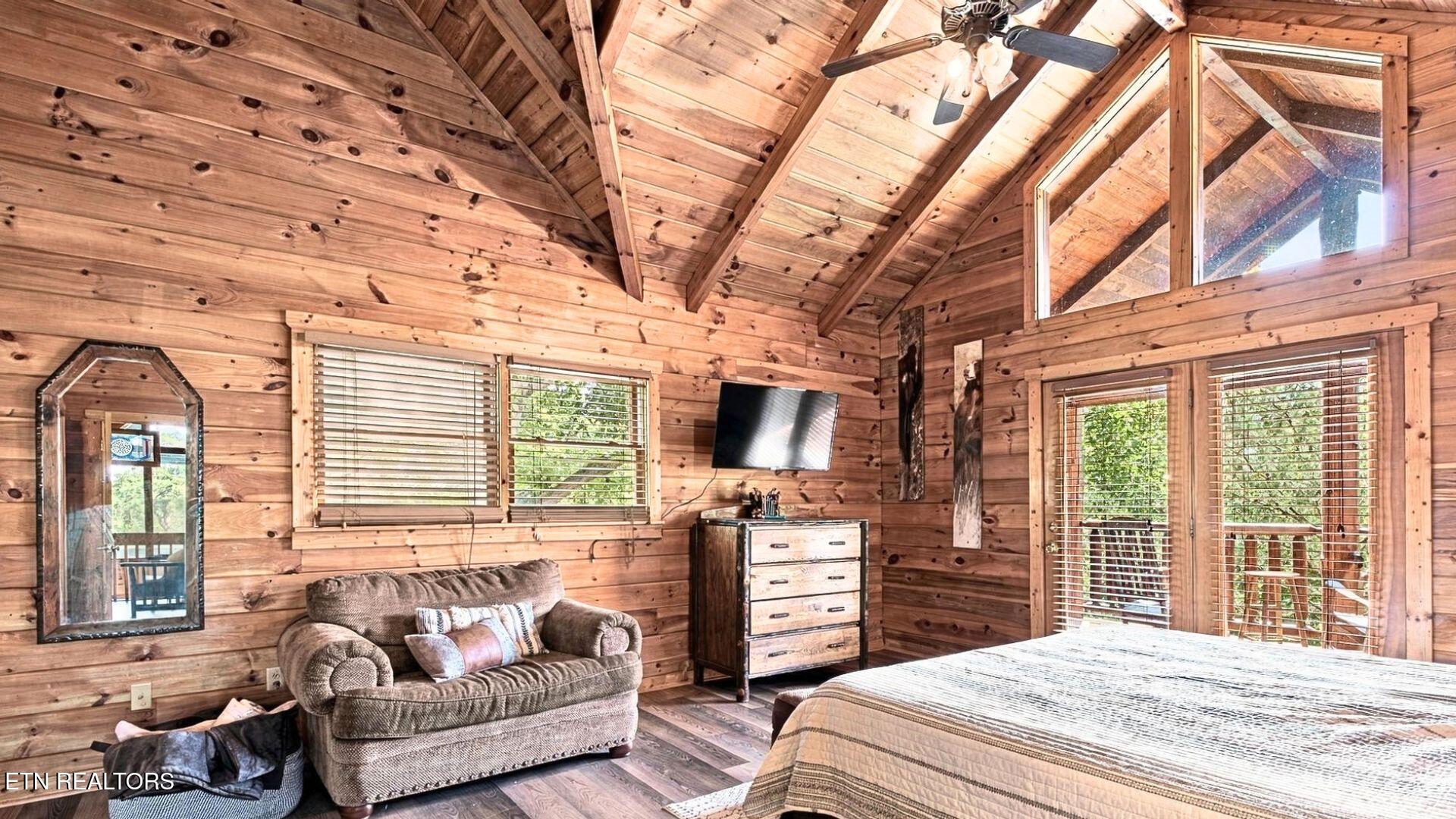 3620 Moonshine Way Gatlinburg TN 37738