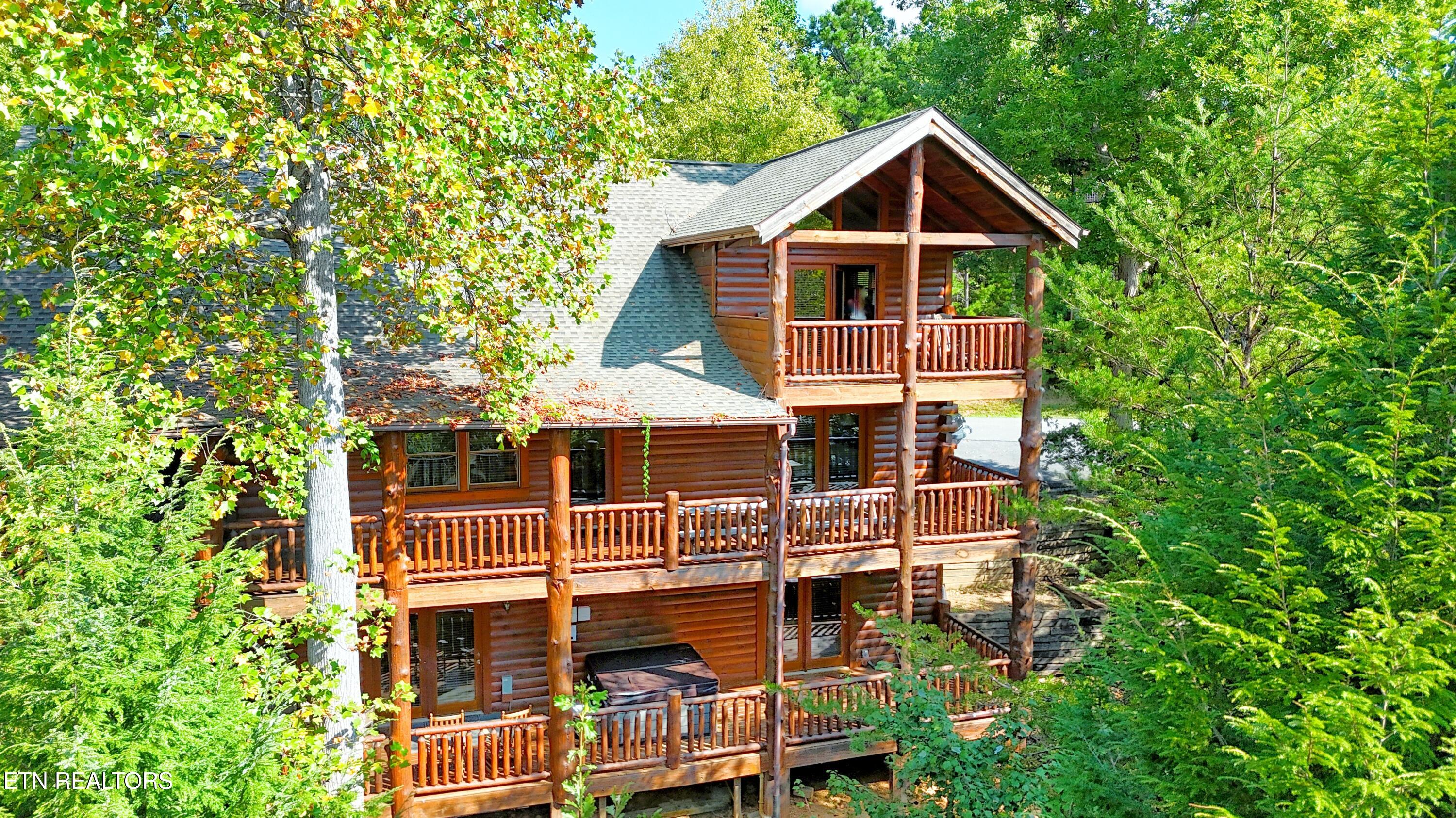 3620 Moonshine Way Gatlinburg TN 37738