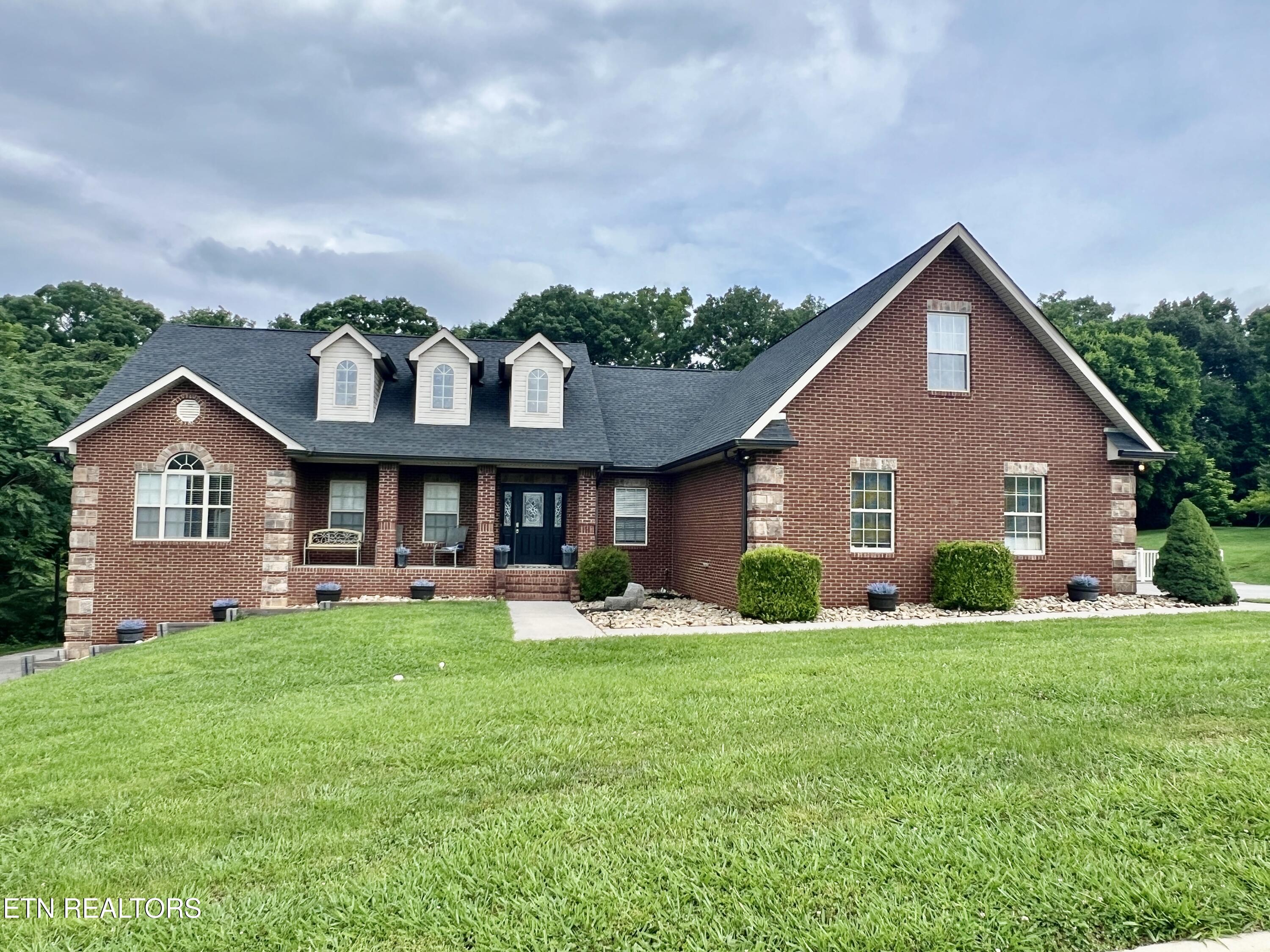 1329 Robert Ridge Road Sevierville TN 37862