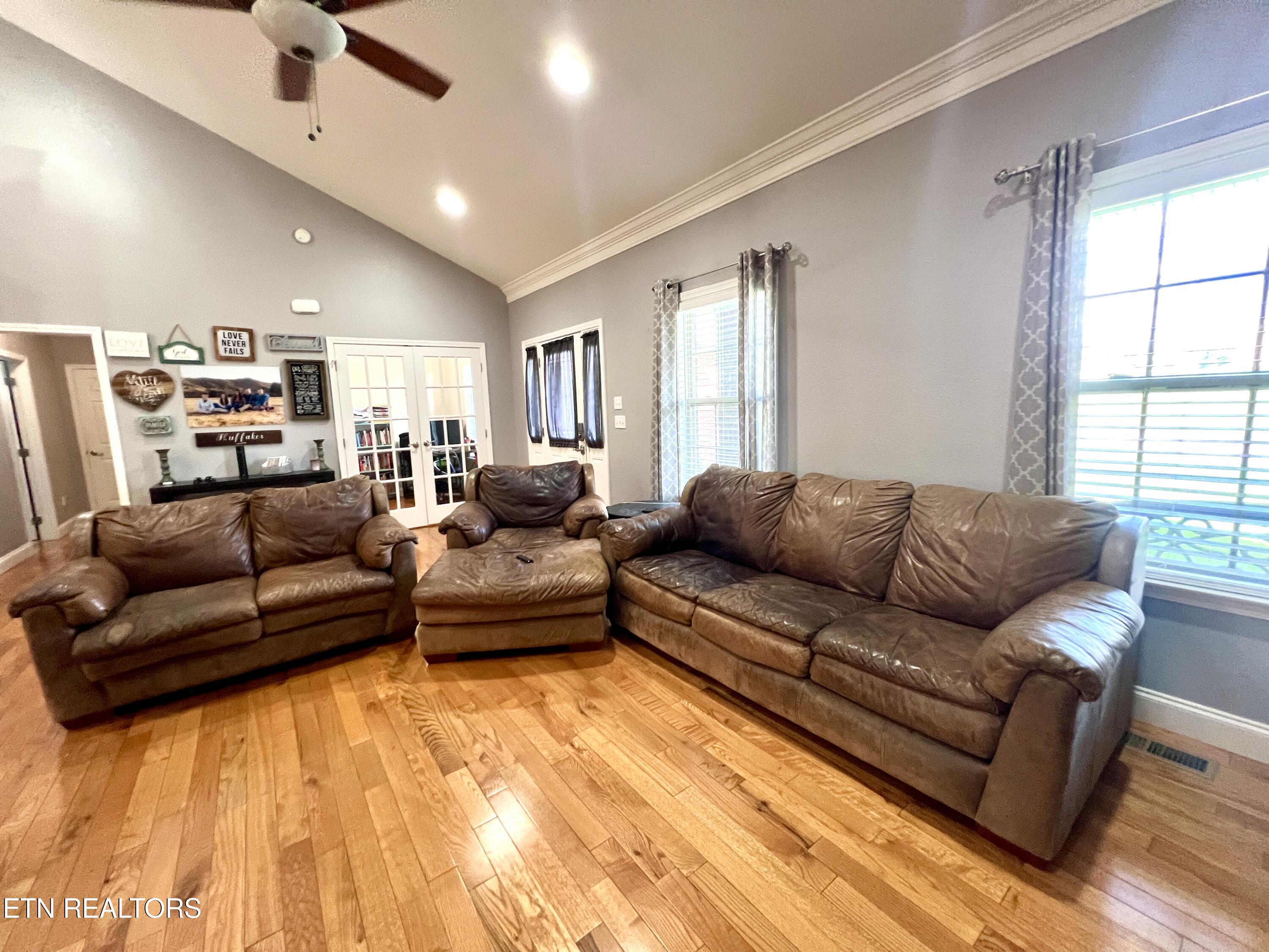 1329 Robert Ridge Road Sevierville TN 37862