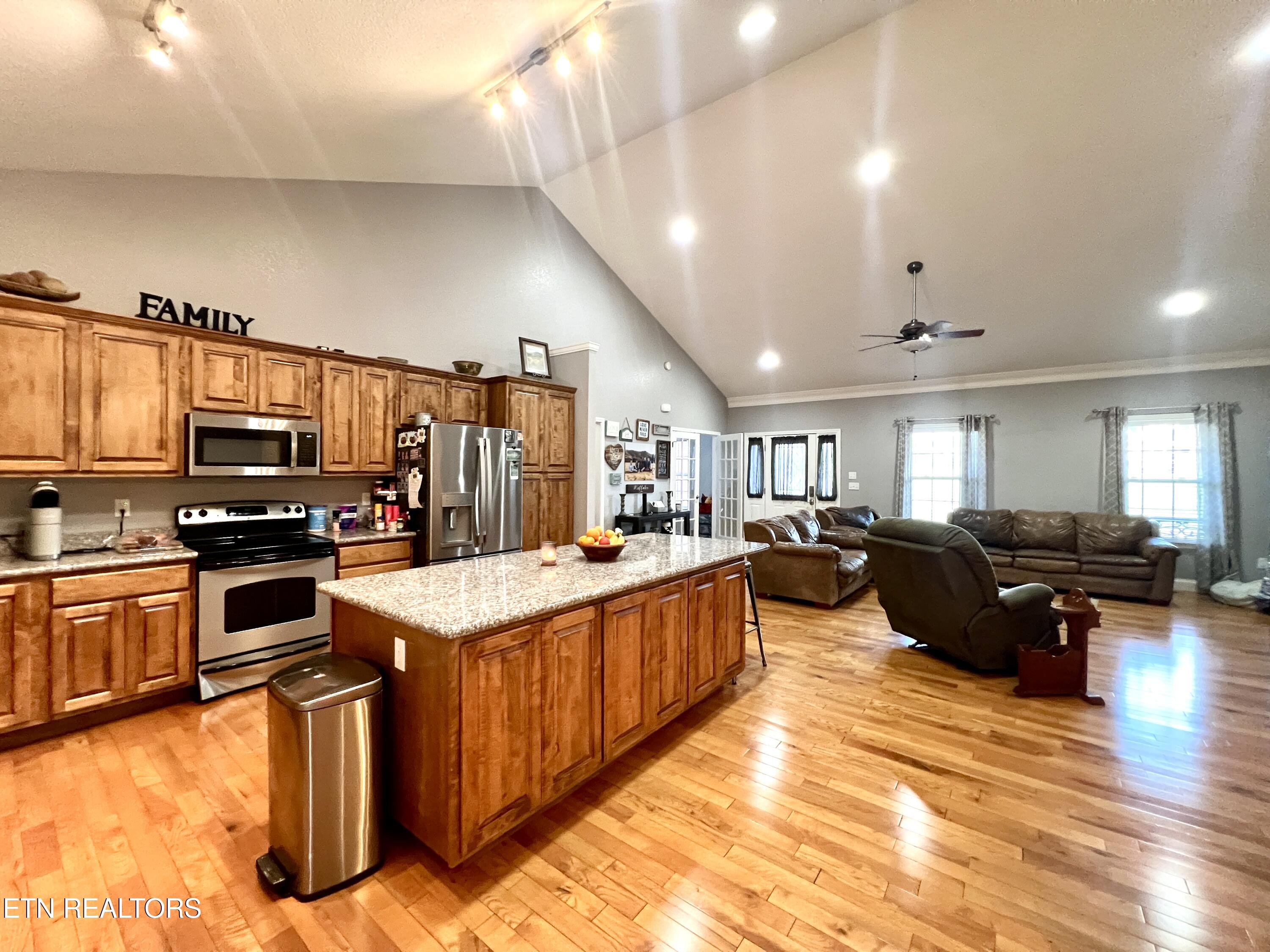1329 Robert Ridge Road Sevierville TN 37862