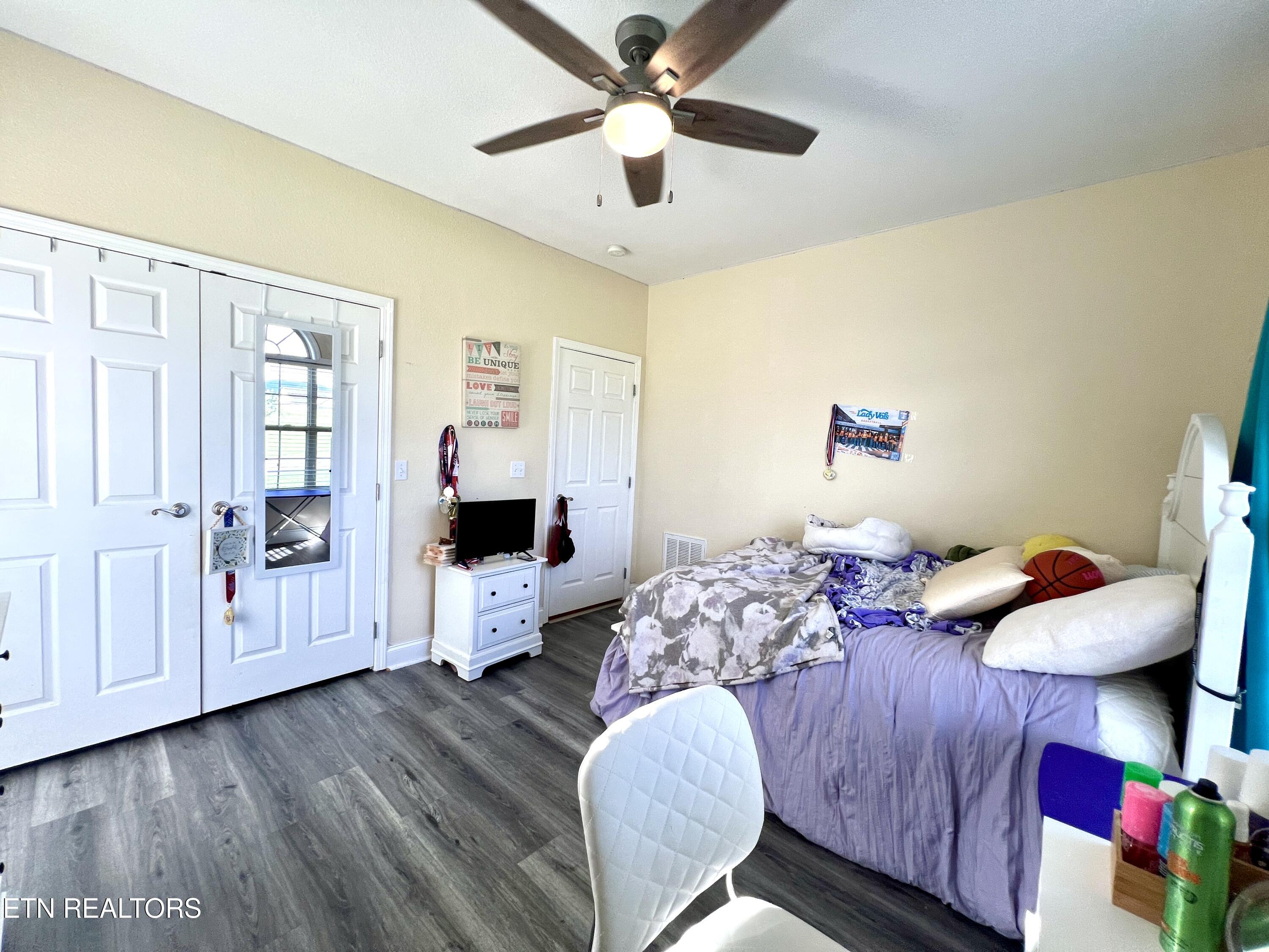 1329 Robert Ridge Road Sevierville TN 37862