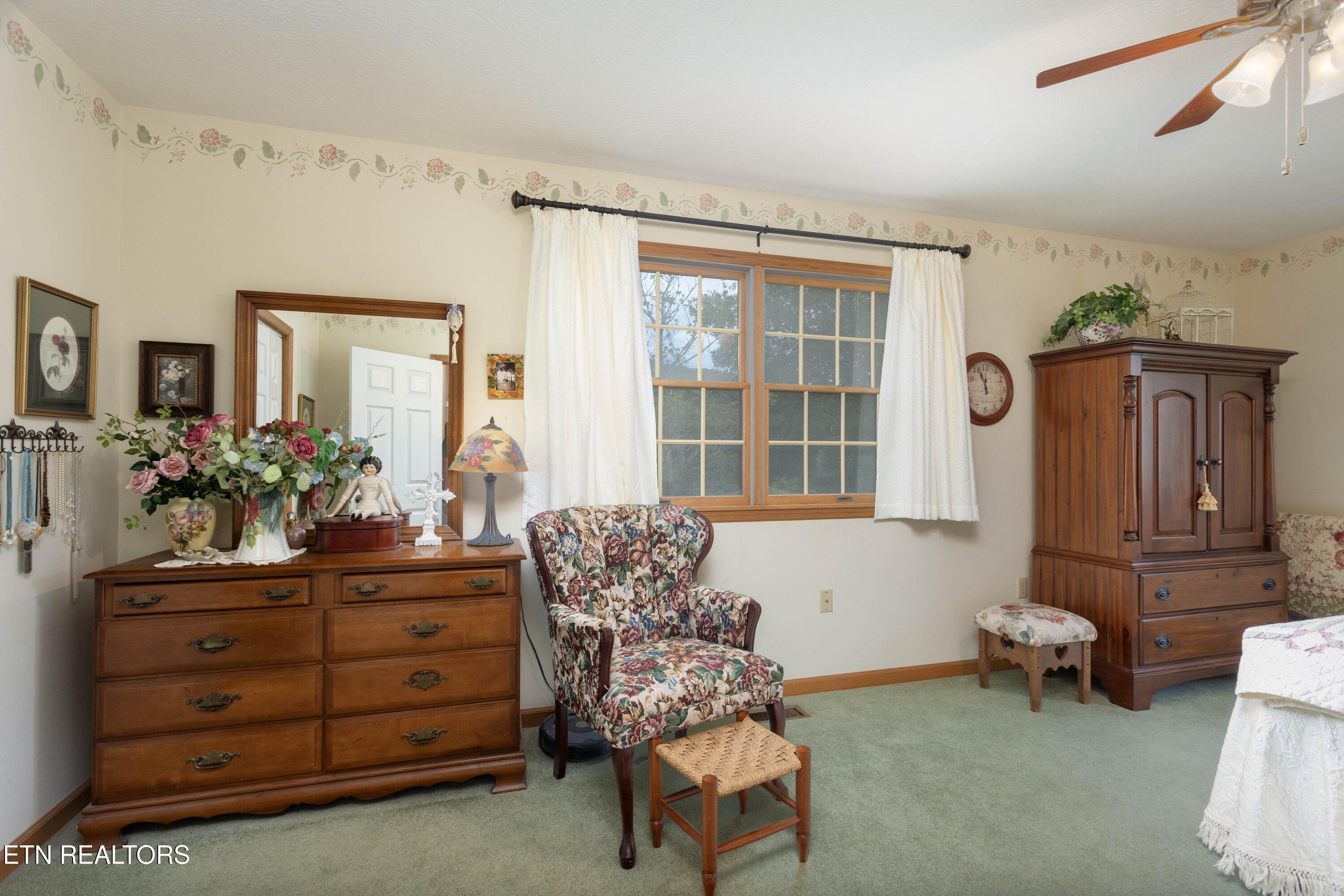 246 Howell Drive Spring City TN 37381
