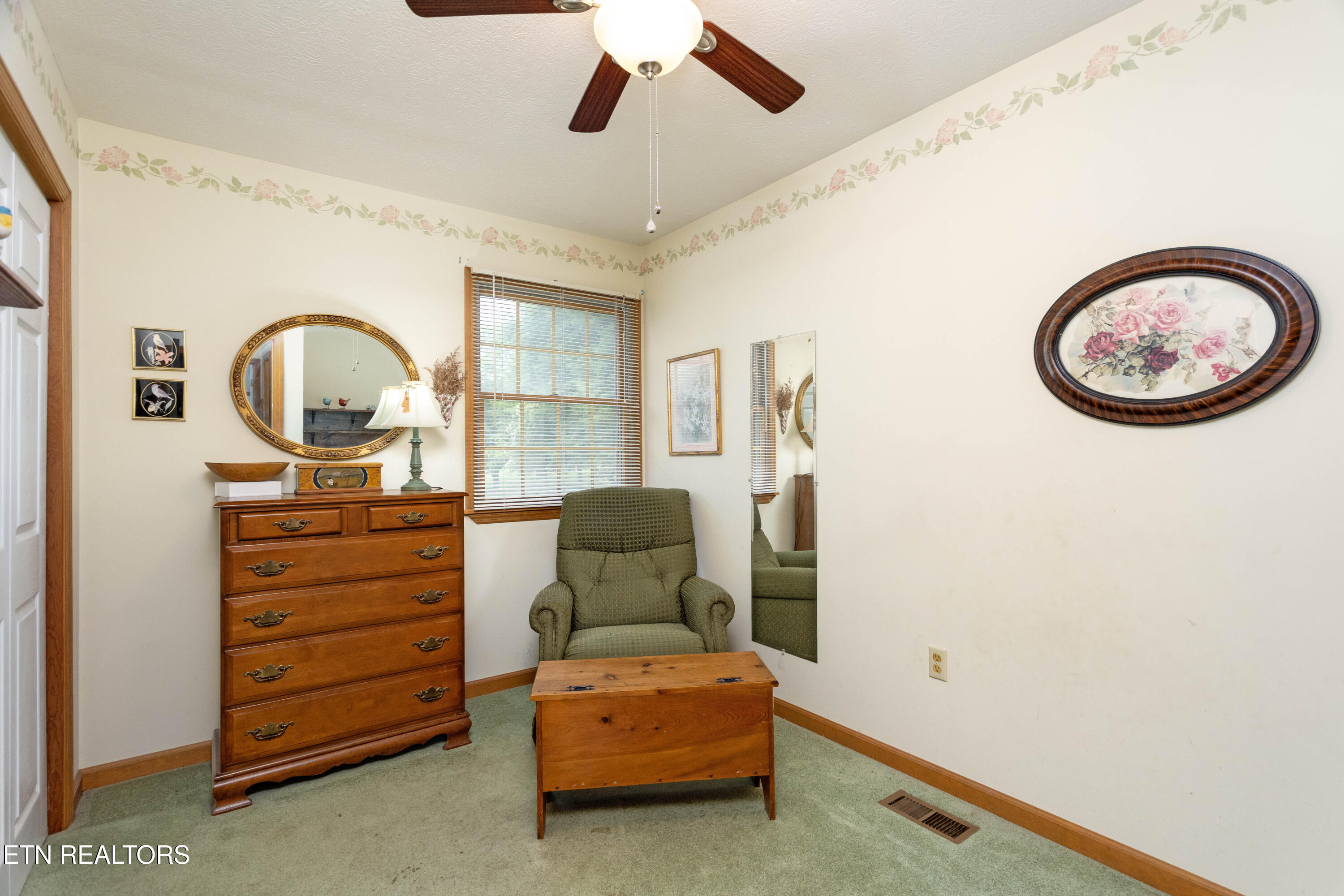 246 Howell Drive Spring City TN 37381