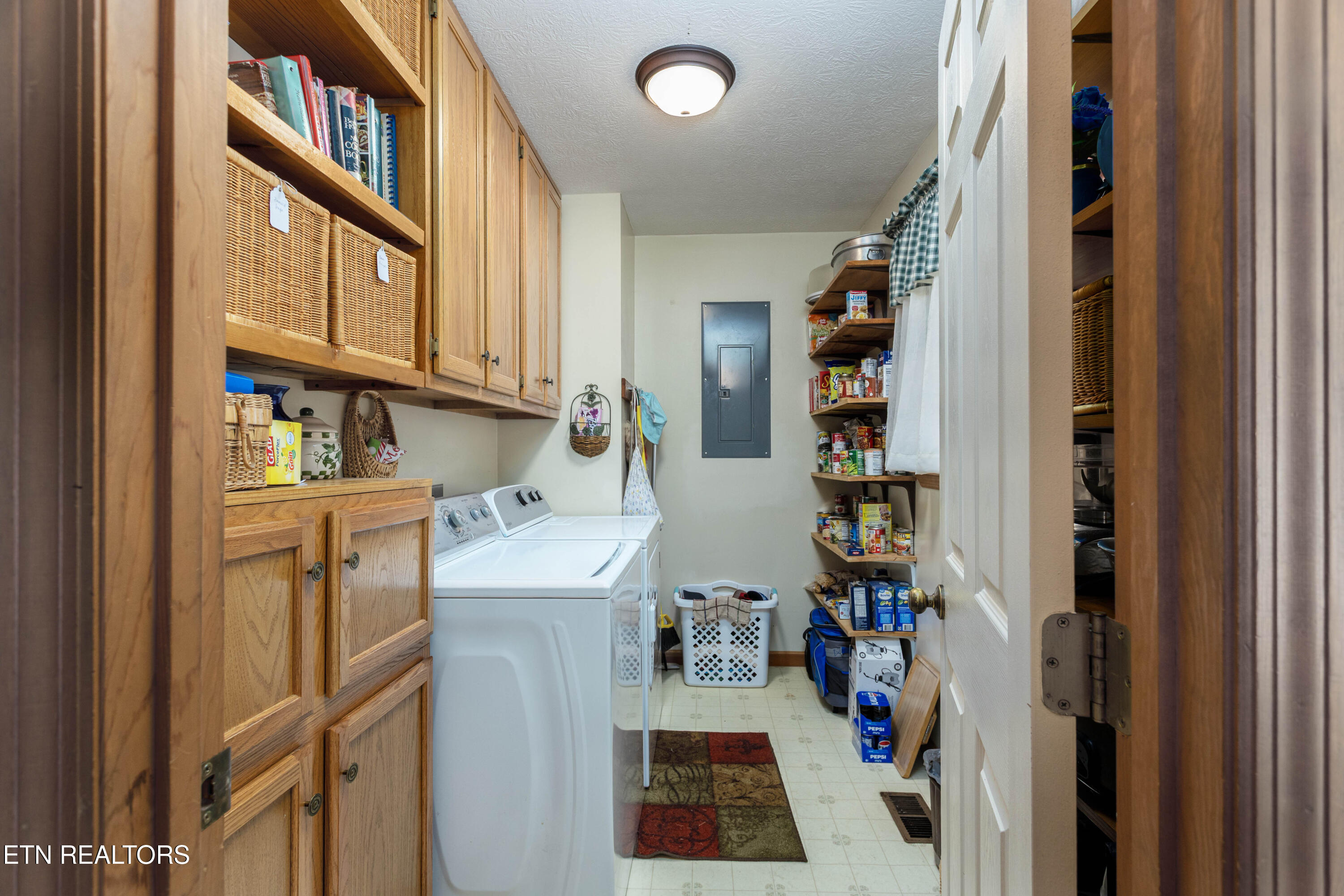 246 Howell Drive Spring City TN 37381