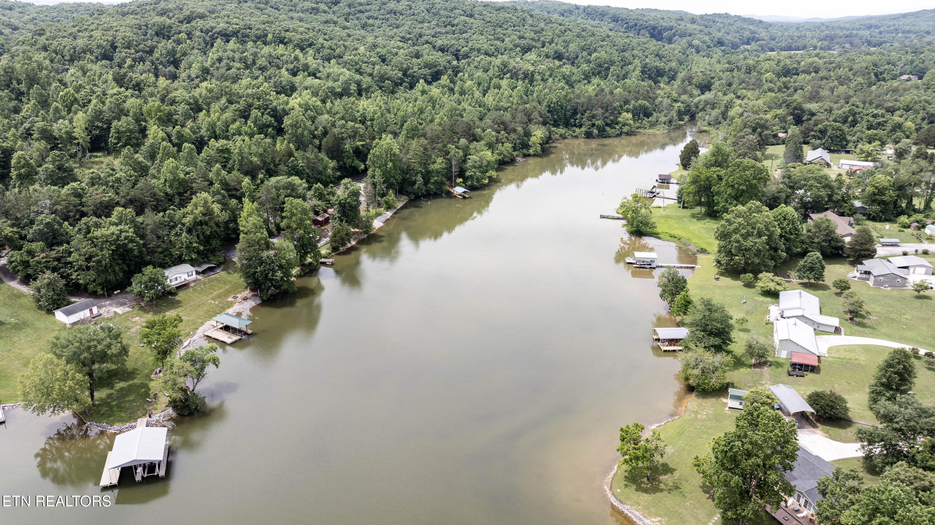 246 Howell Drive Spring City TN 37381