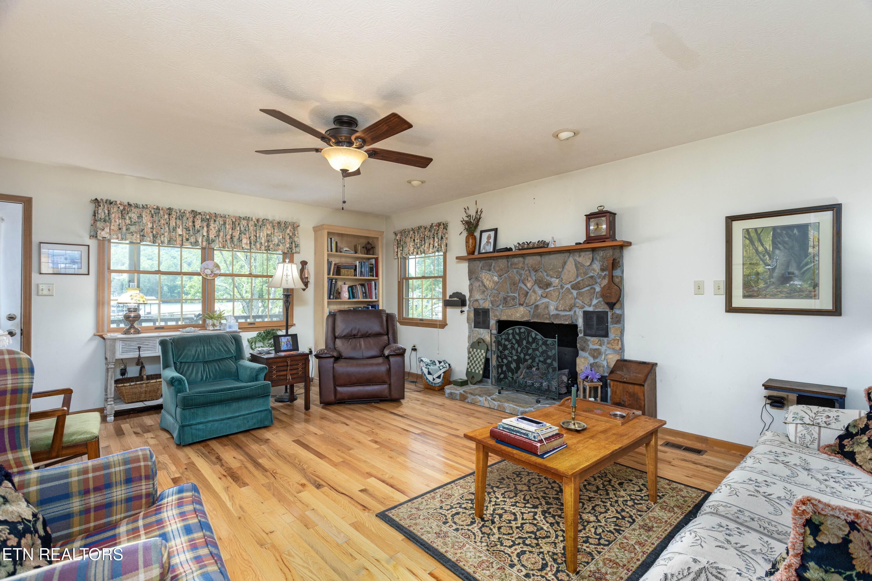246 Howell Drive Spring City TN 37381