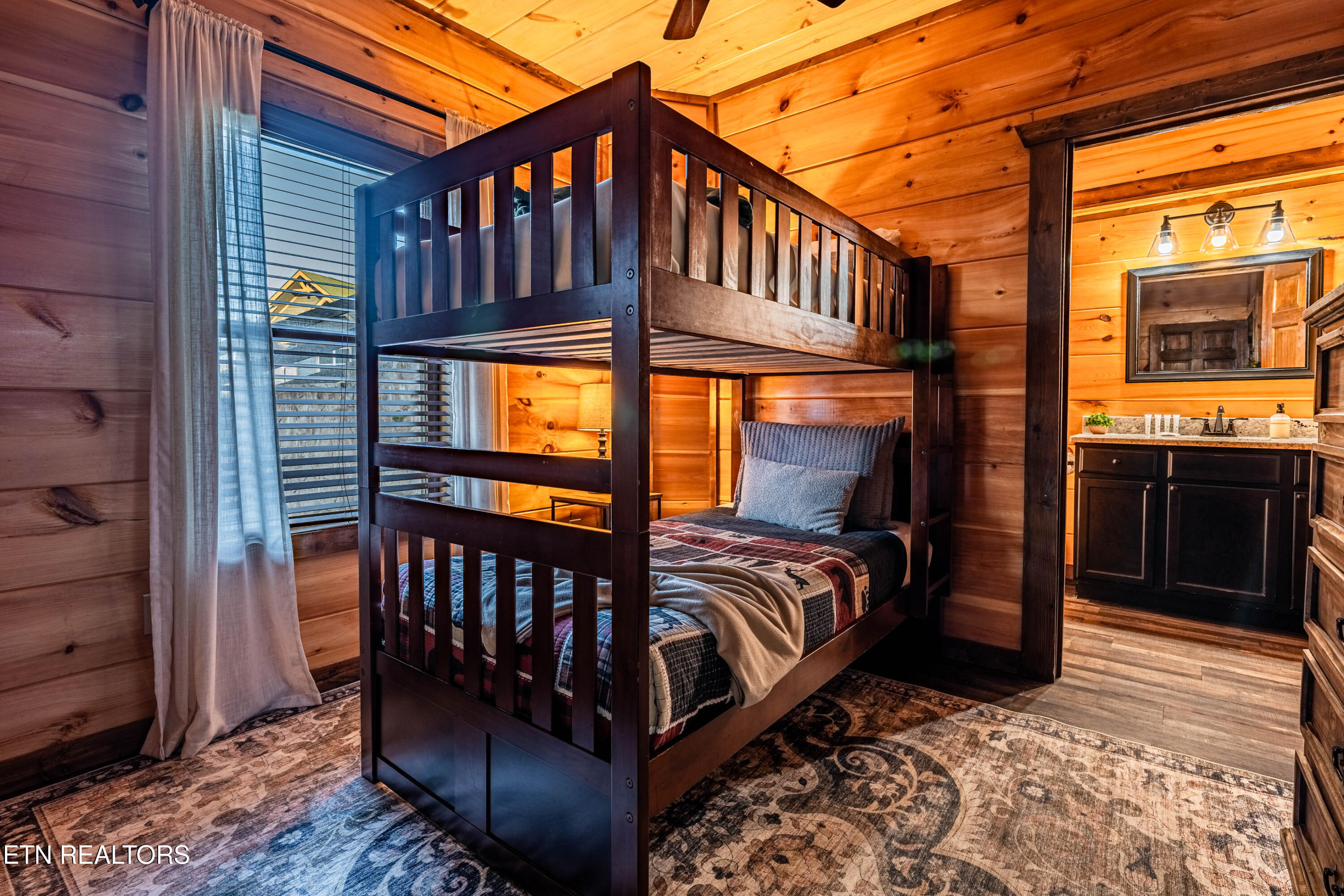 855 Osprey Way Pigeon Forge TN 37863
