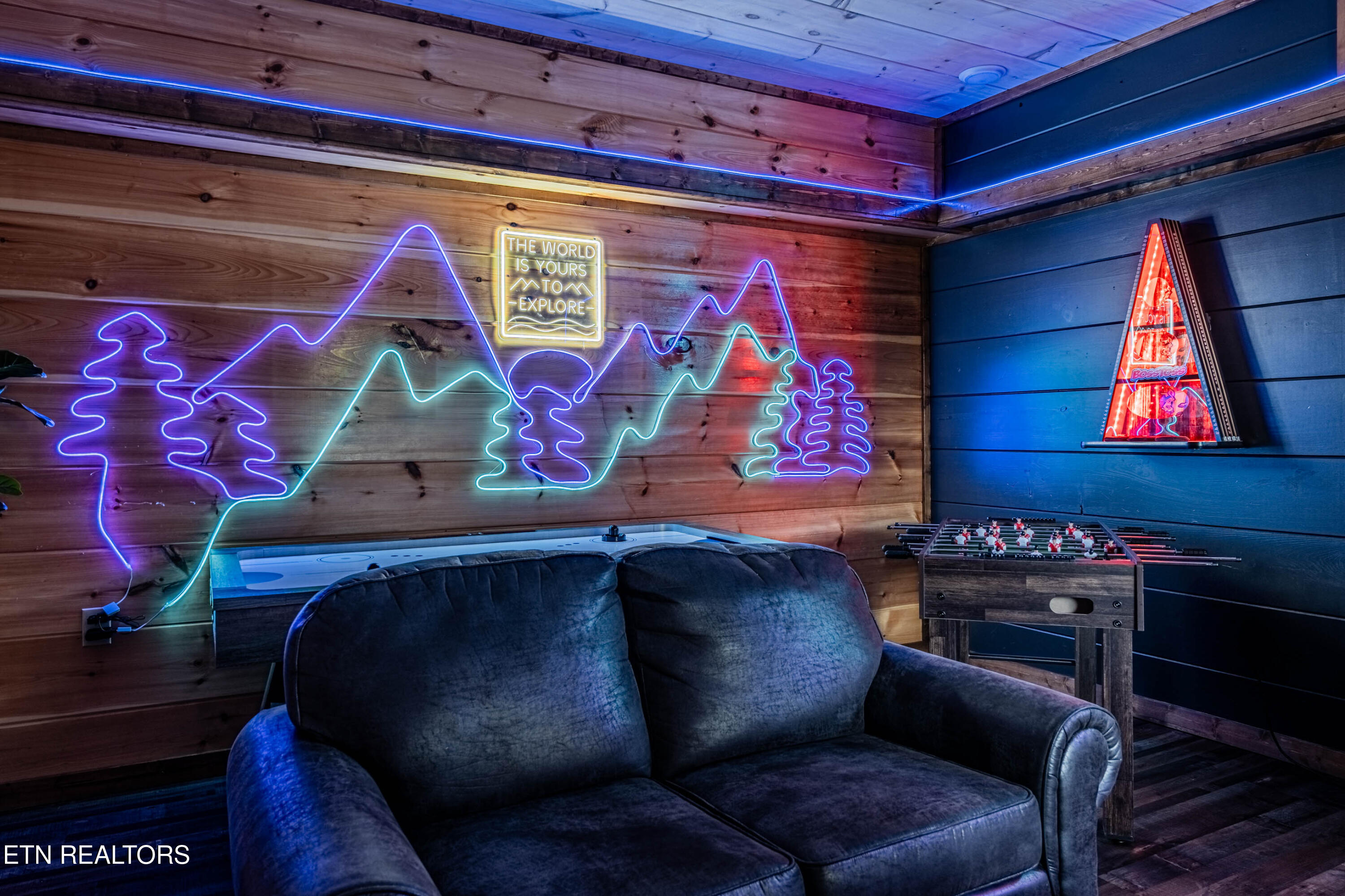 855 Osprey Way Pigeon Forge TN 37863