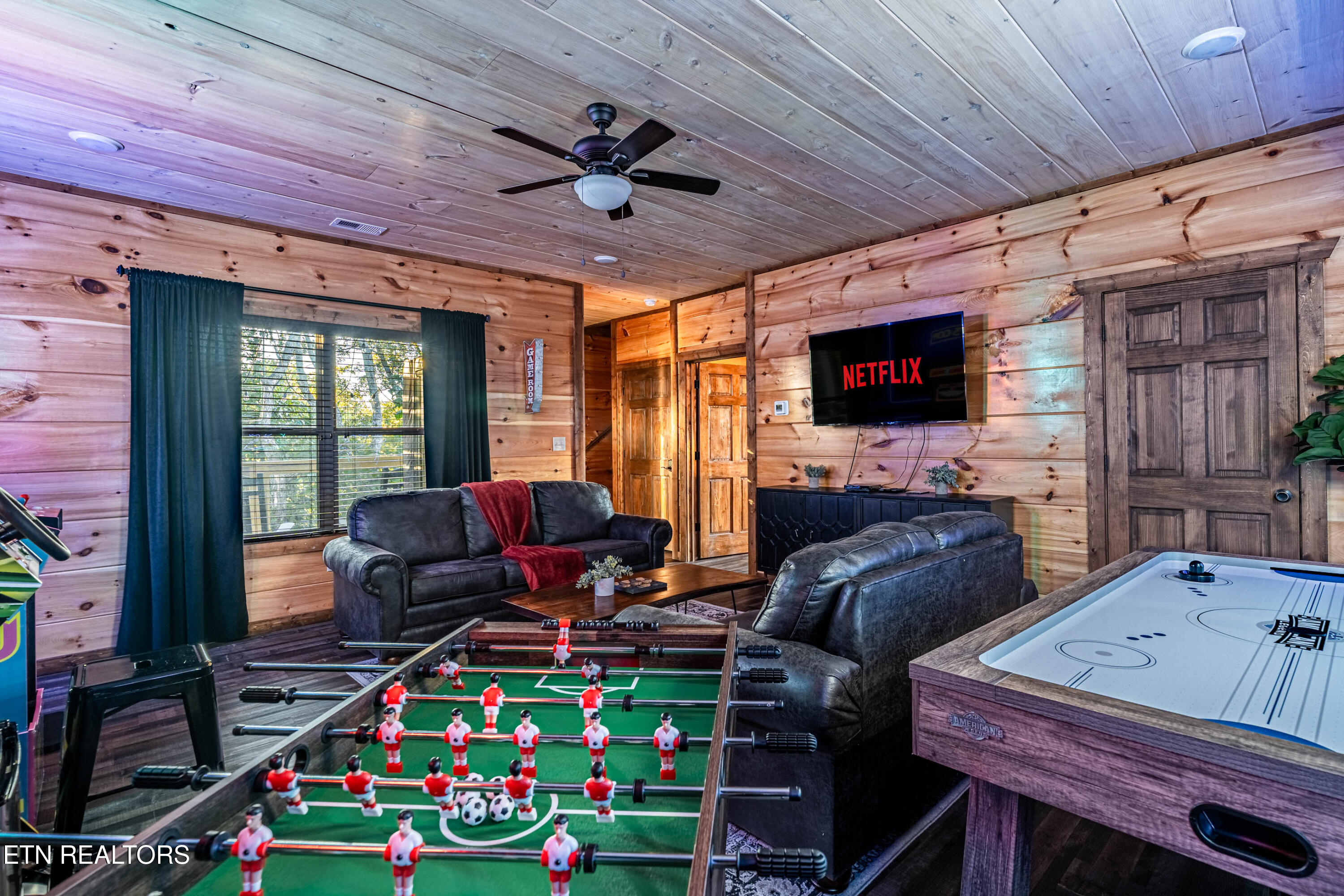 855 Osprey Way Pigeon Forge TN 37863