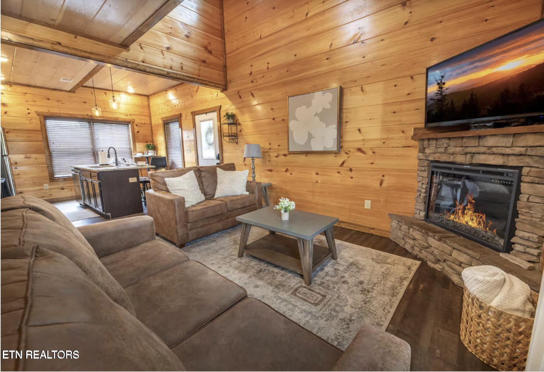 855 Osprey Way Pigeon Forge TN 37863