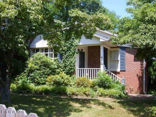 506 Wharf Street Loudon TN 37774