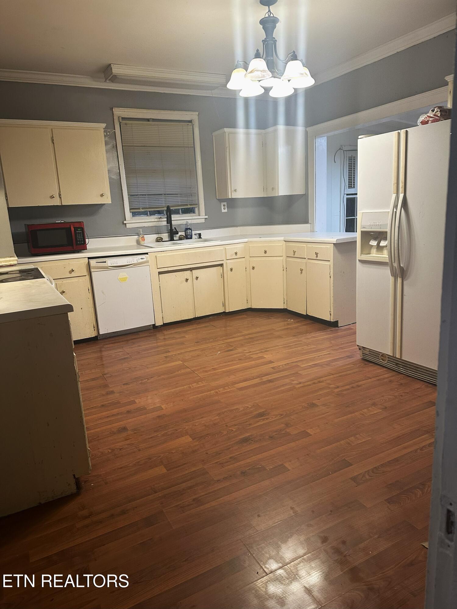 506 Wharf Street Loudon TN 37774