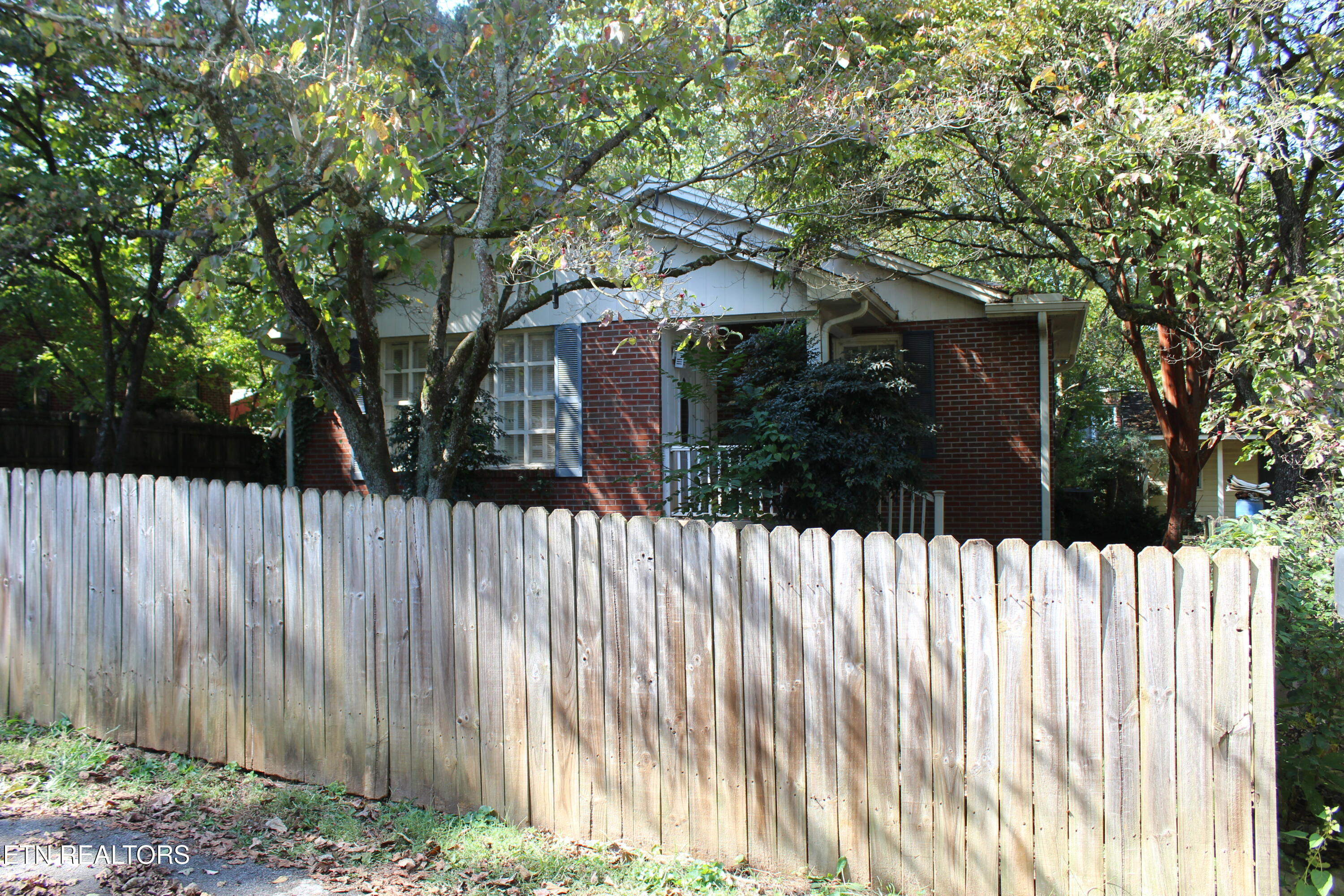 506 Wharf Street Loudon TN 37774