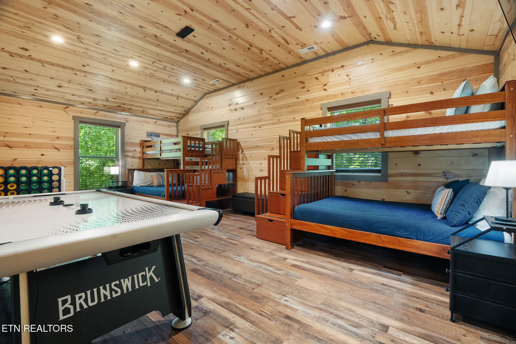 2612 Cloud View Drive Sevierville TN 37862