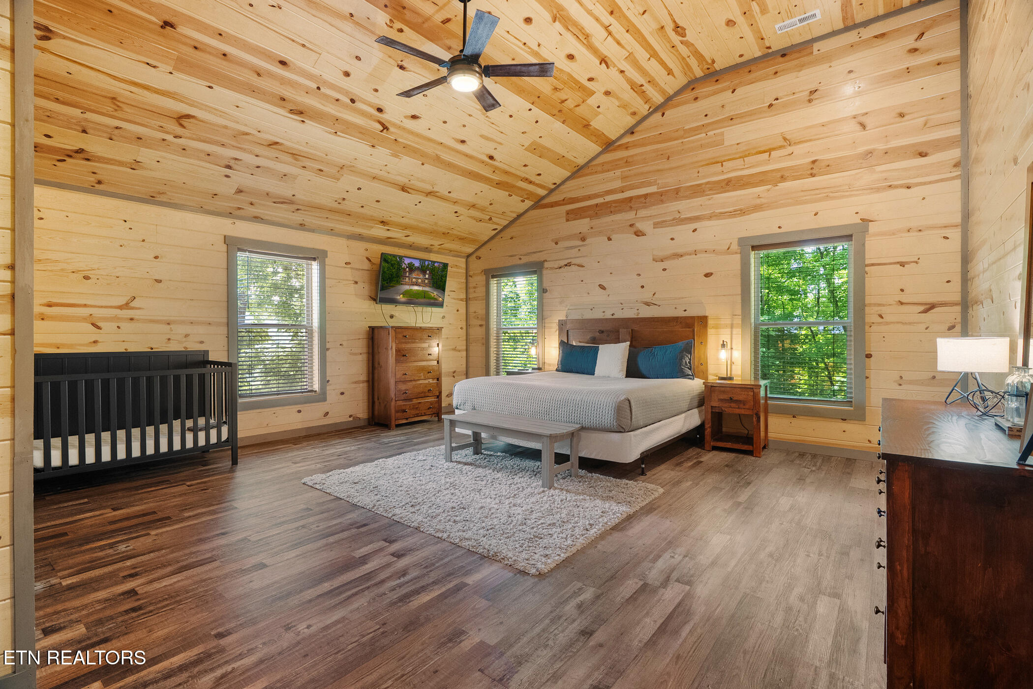 2612 Cloud View Drive Sevierville TN 37862
