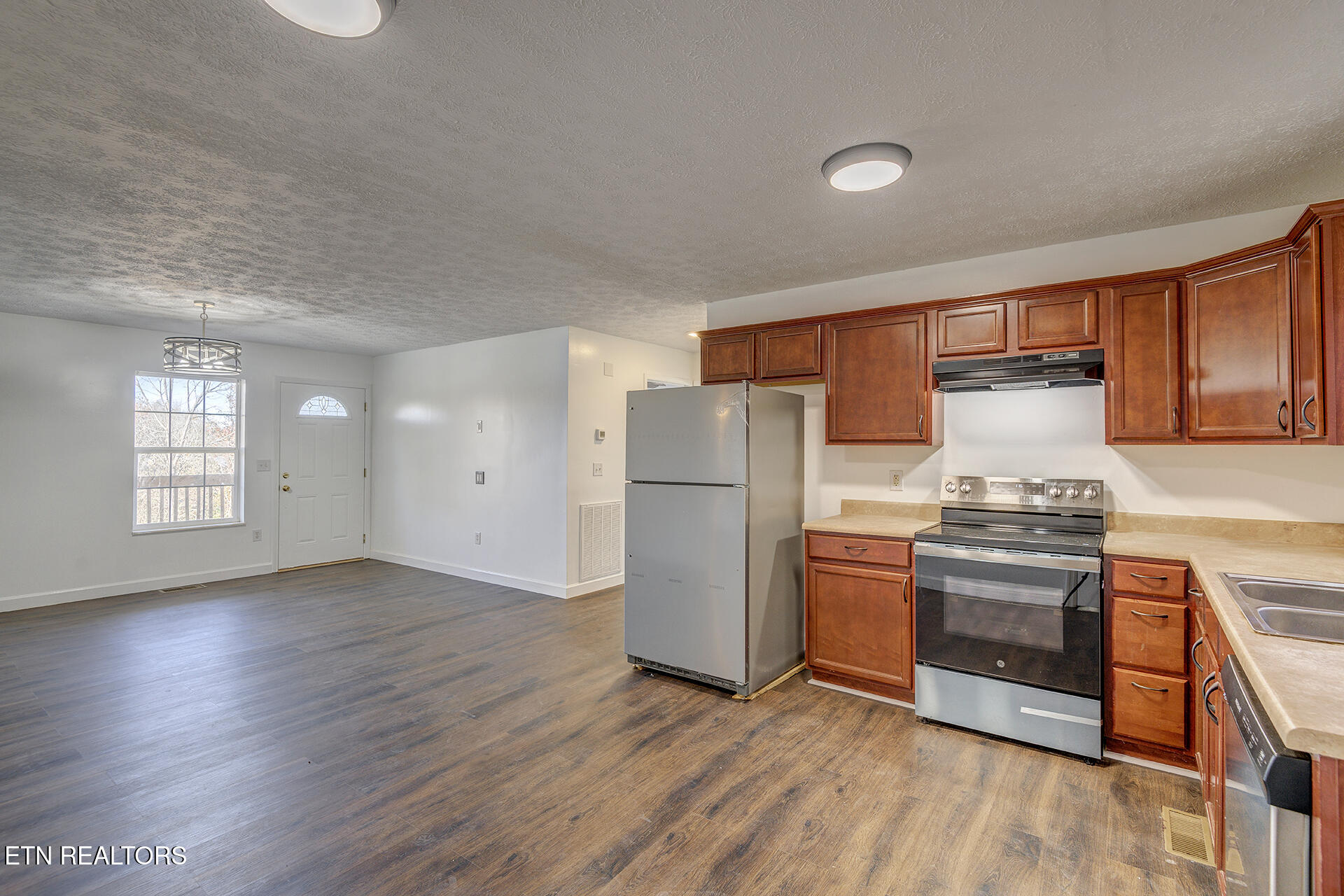503 Long Avenue Newport TN 37821