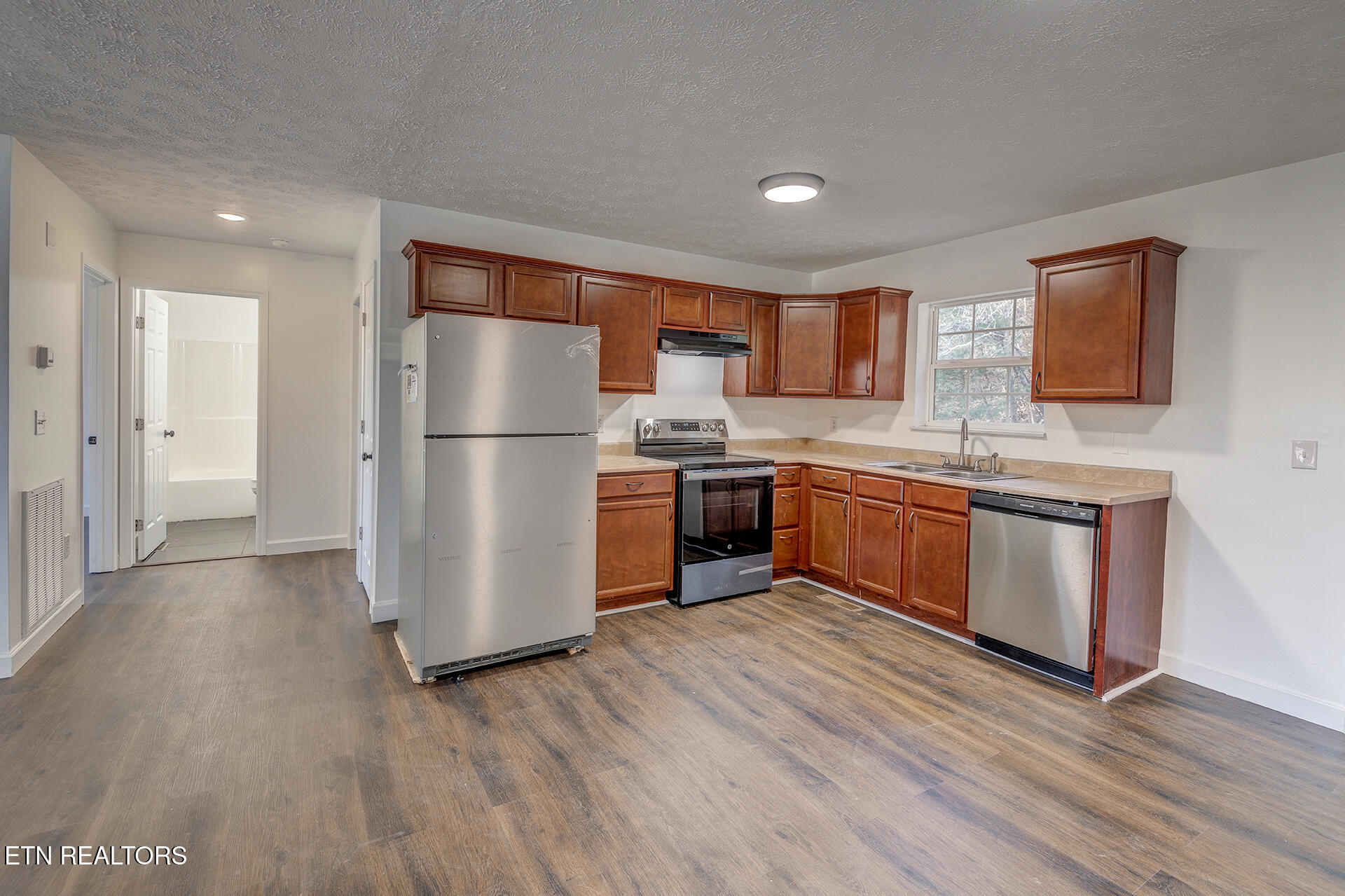 503 Long Avenue Newport TN 37821