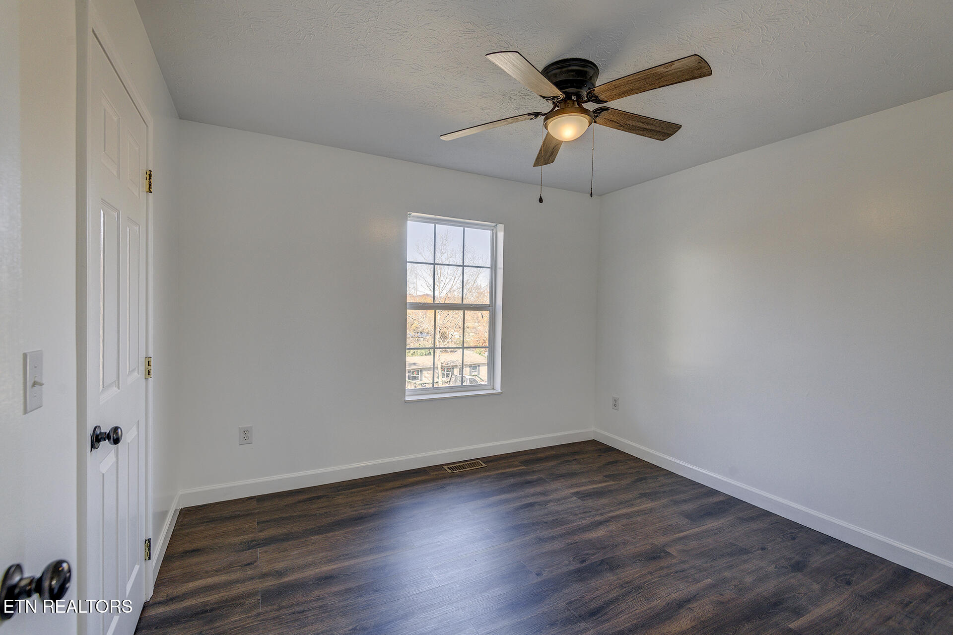 503 Long Avenue Newport TN 37821