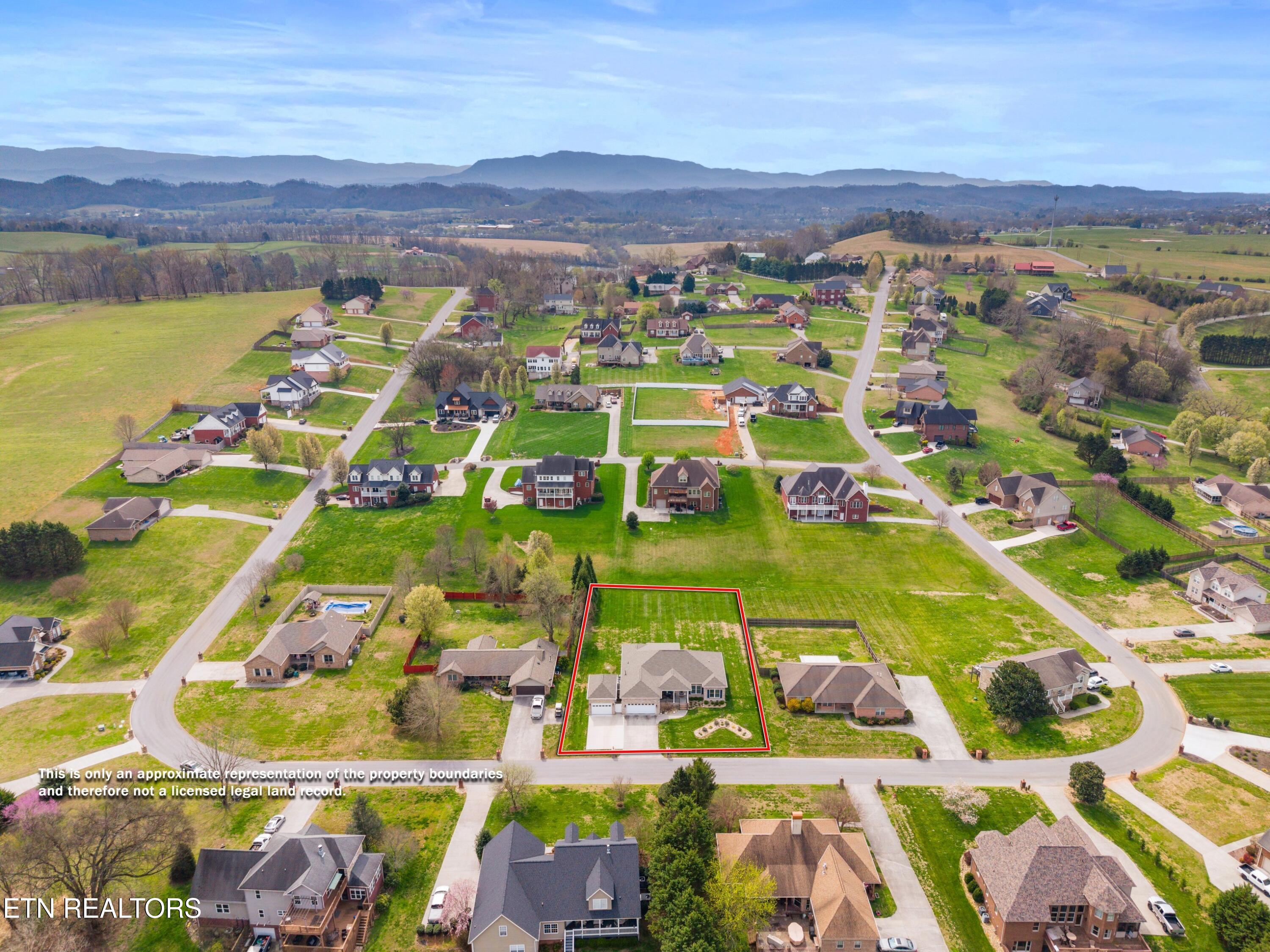 1410 River Run Circle Sevierville TN 37876