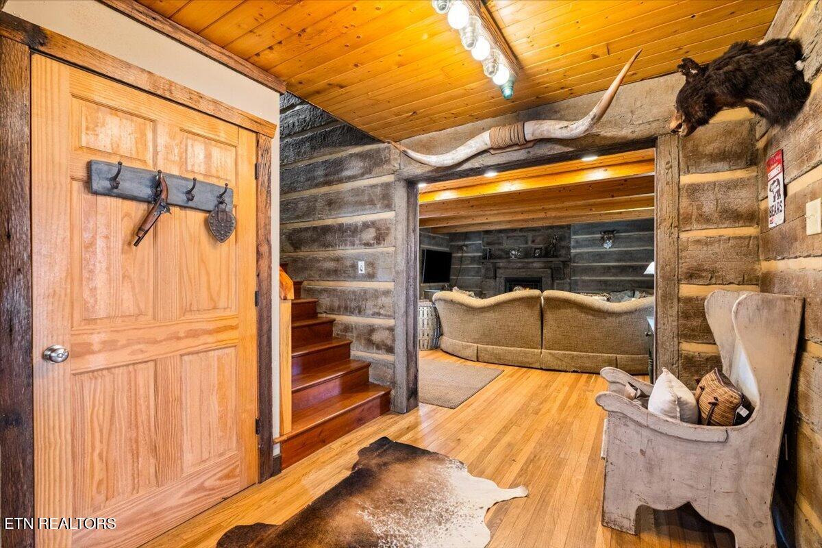 342 Chimney Rock Lane Lafollette TN 37766