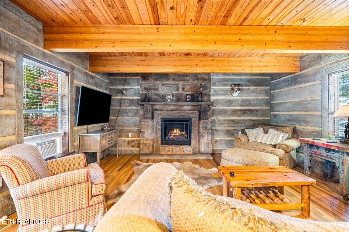 342 Chimney Rock Lane Lafollette TN 37766