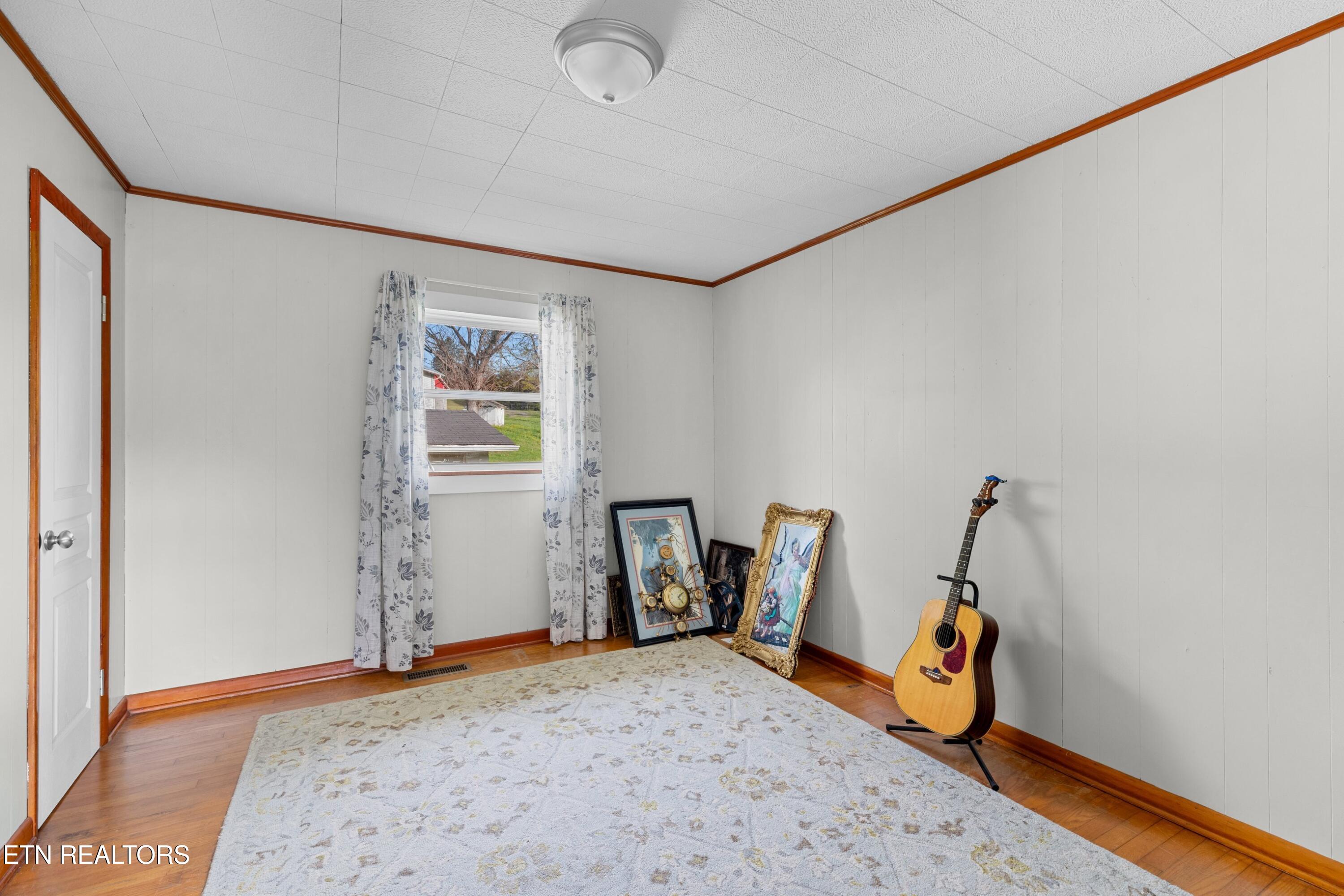 2846 Back Valley Road Sneedville TN 37869