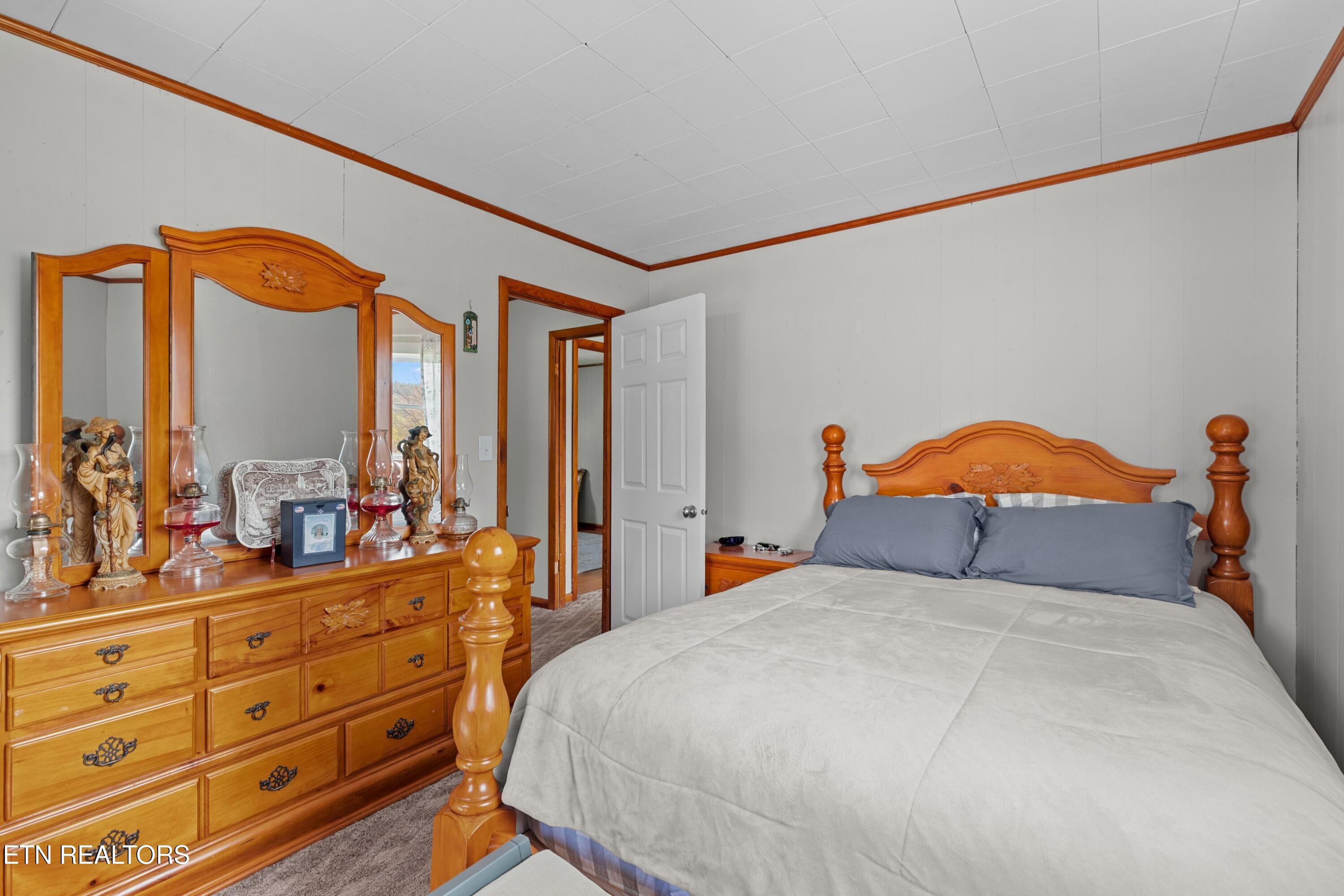 2846 Back Valley Road Sneedville TN 37869
