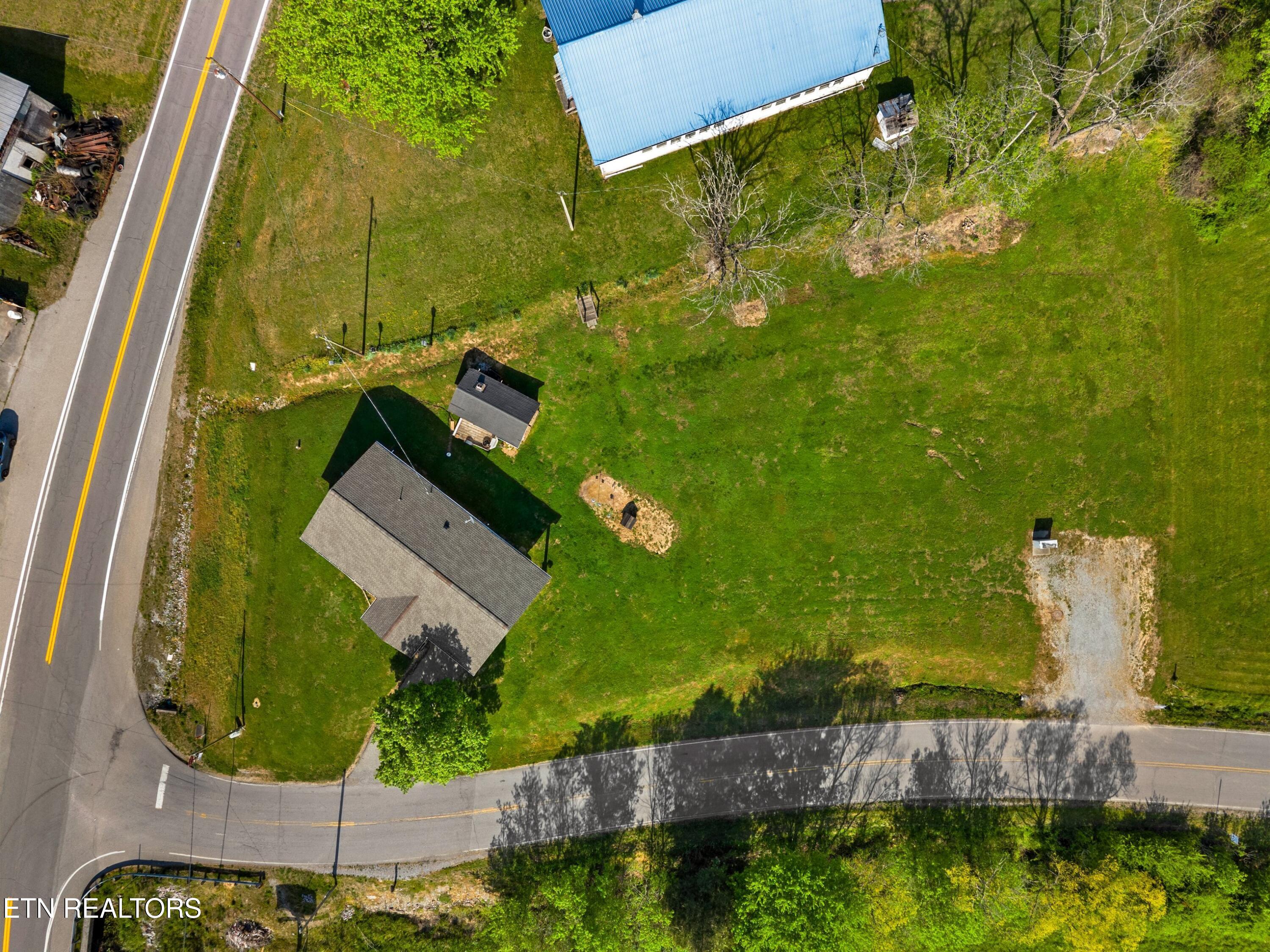 2846 Back Valley Road Sneedville TN 37869