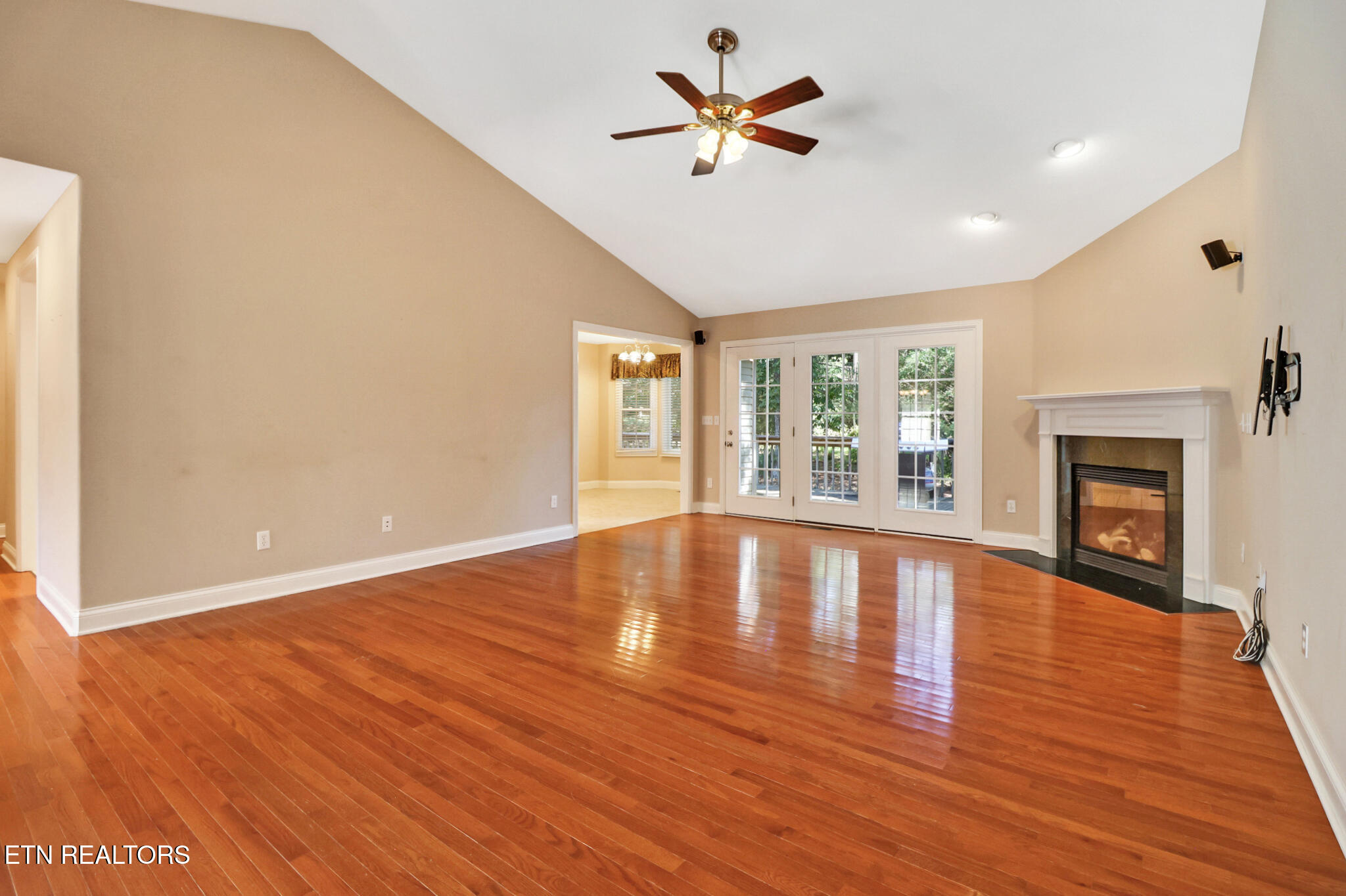 157 Cromwell Lane Crossville TN 38558