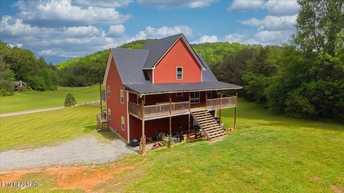 2560 Schisandra Lane Cosby TN 37722