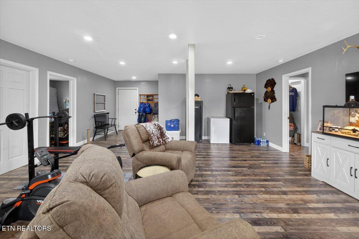 2560 Schisandra Lane Cosby TN 37722