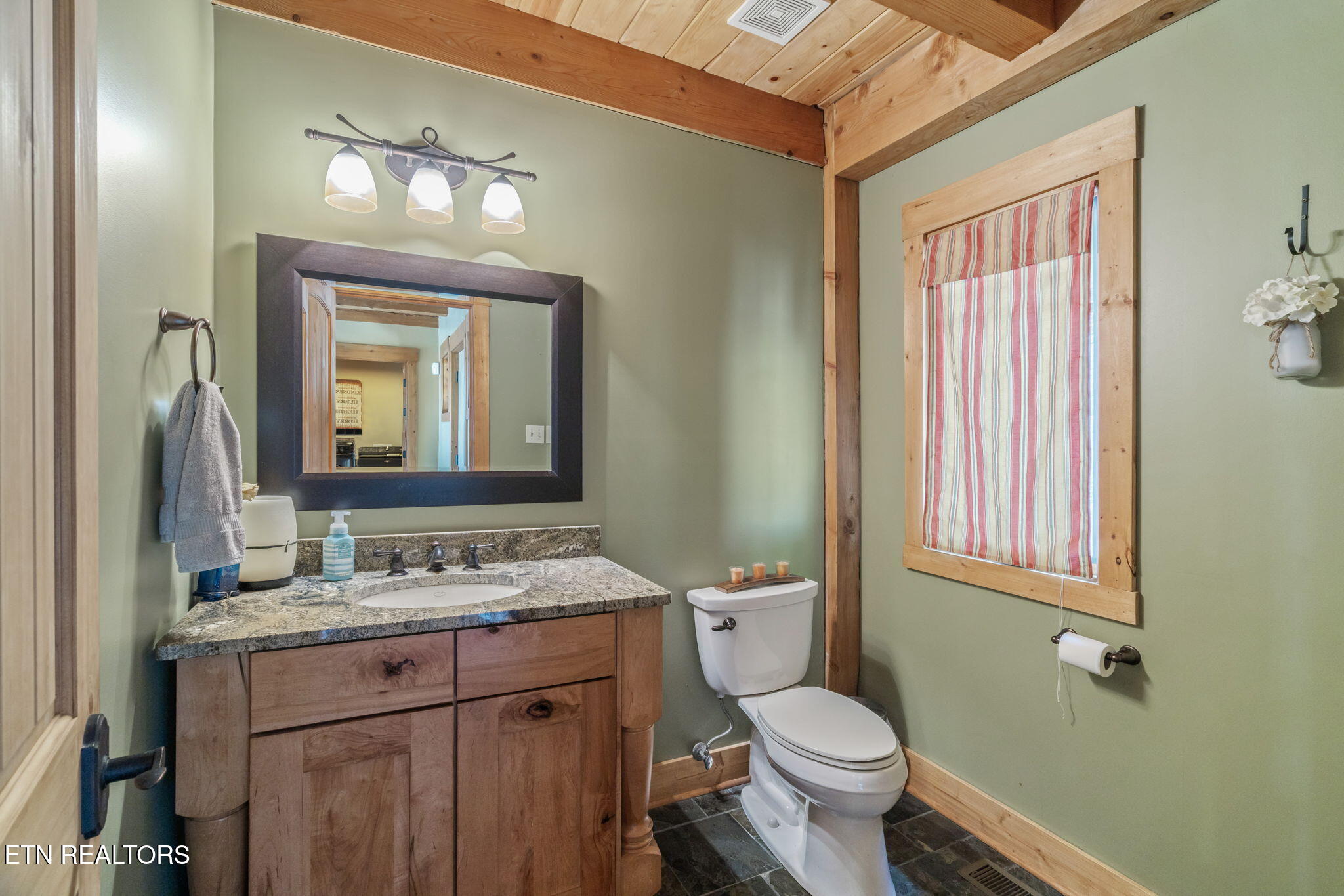 168 Rockfish Point New Tazewell TN 37825